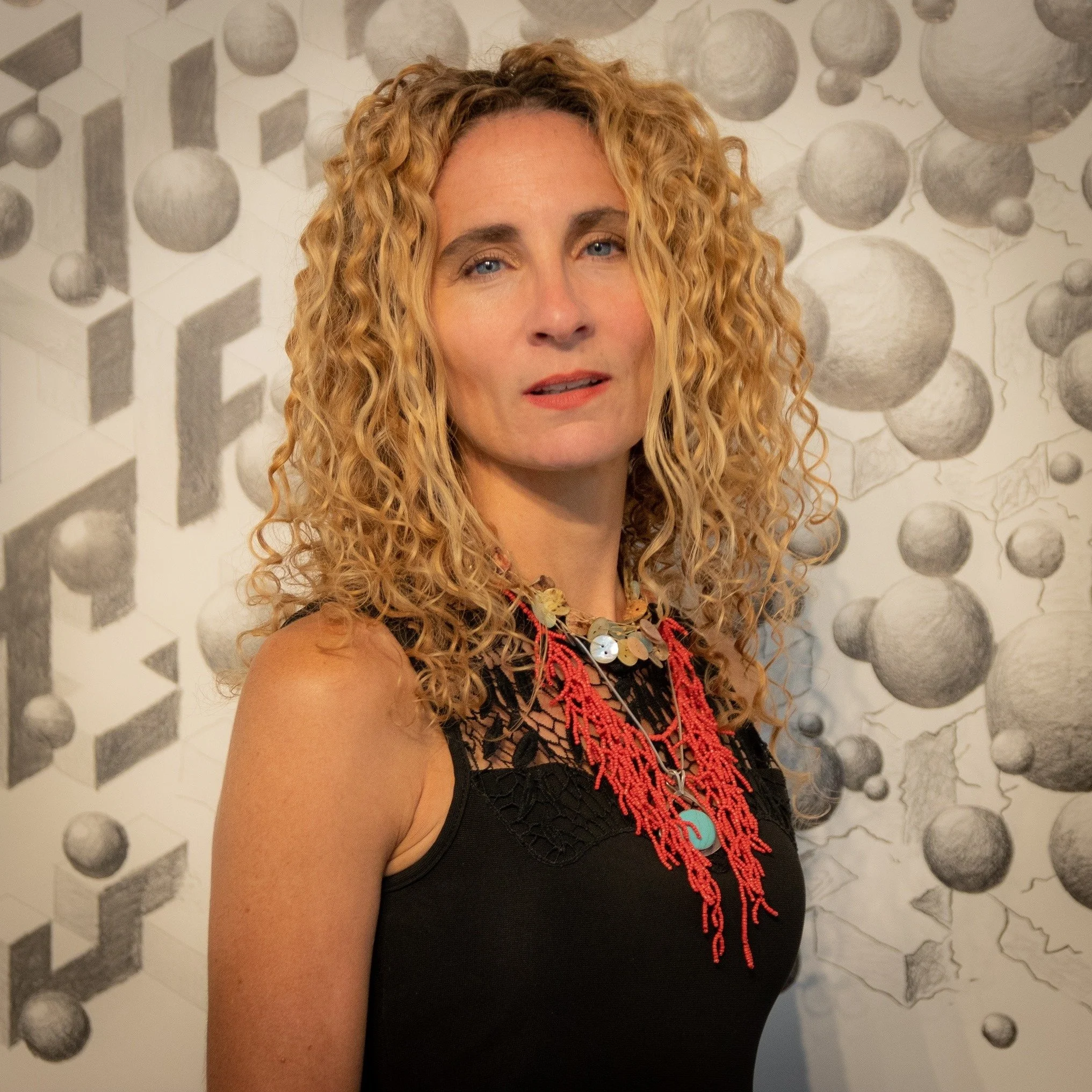 Friday Night Live Music with Jen Ambrose