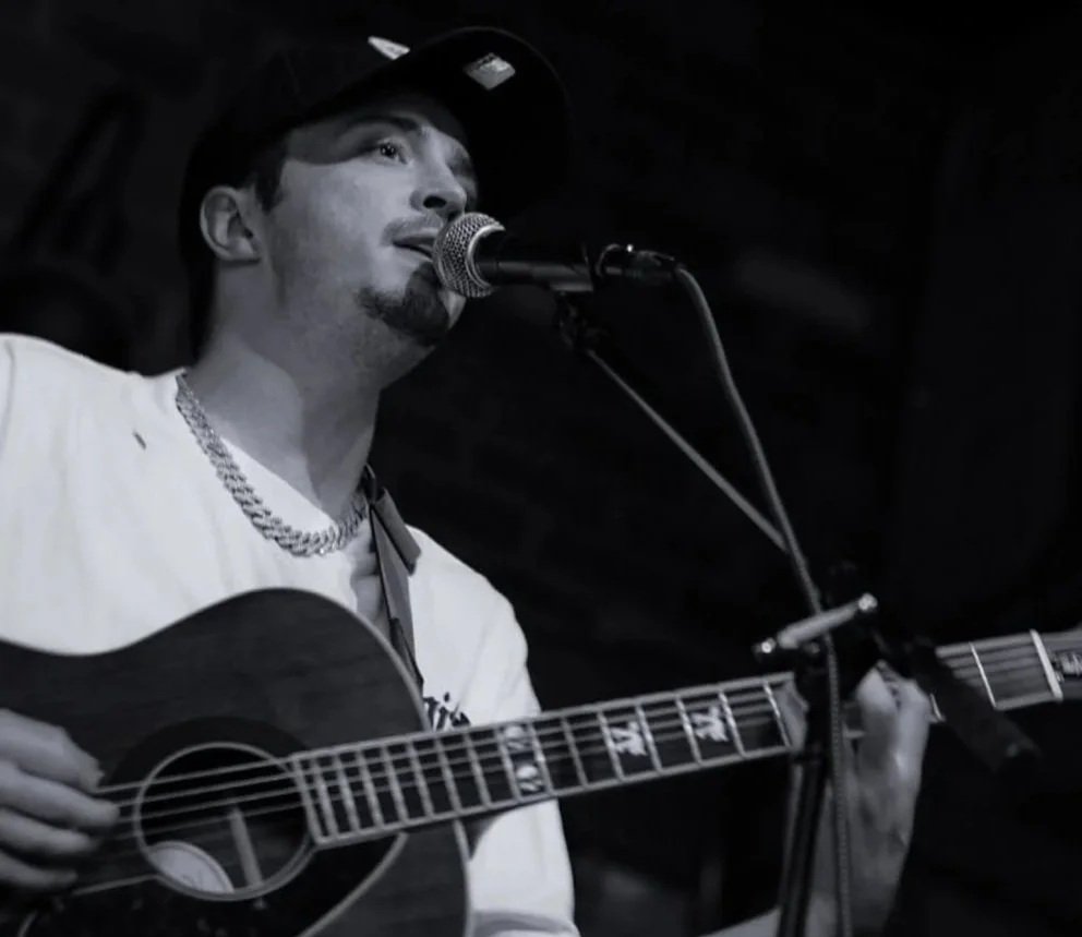 Friday Night Live Music feat. Manuel Bair