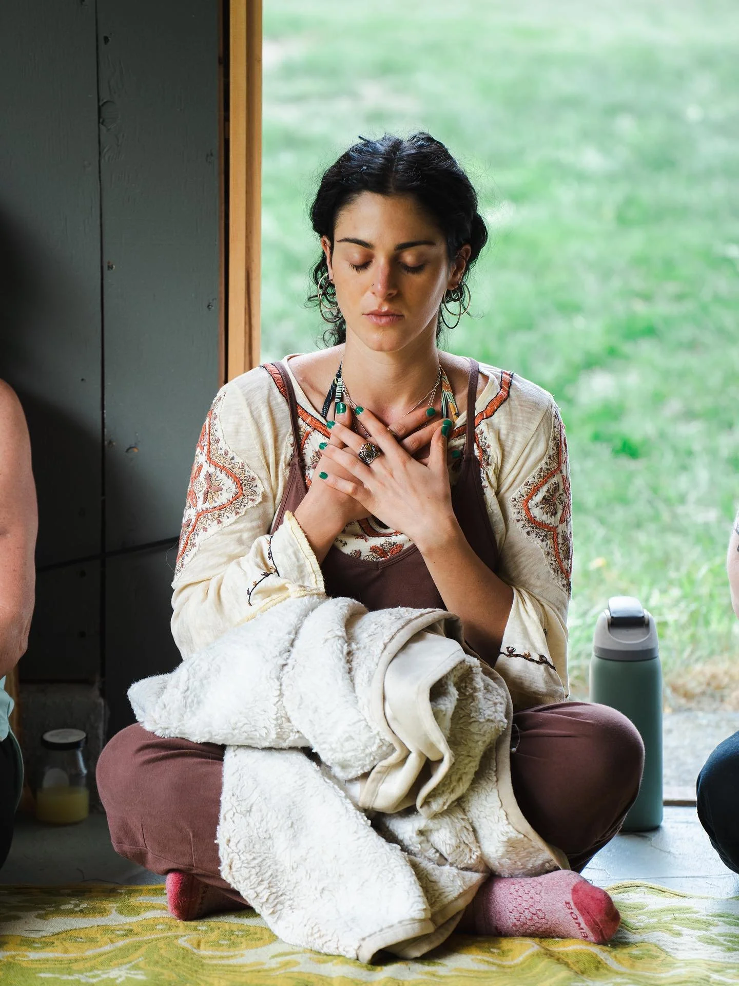 Nature reminds us how to listen with our whole being 🌿

Join our community of women gathering in nature to reconnect, restore, and remember. Check out our retreat offerings via the link in our bio ✨

#retreat2026 #yoga #yogaretreat #guatemala #yogar