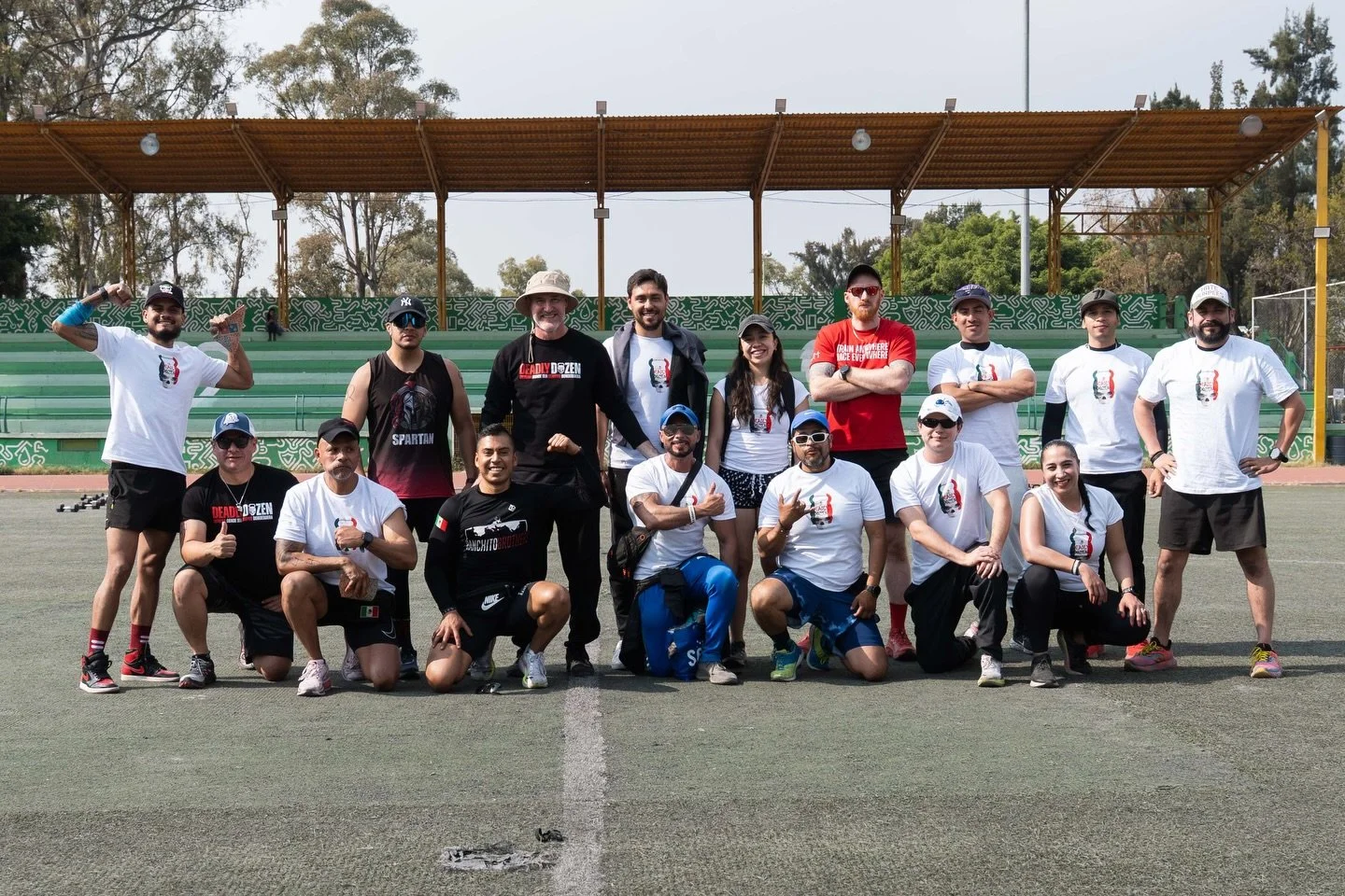 A huge thank you to all the amazing judges, and everyone that came out to support the hottest race in Mexico City.
.
We could not have done it without all of your amazing support.
.
Gracias 🙏

💀

#deadlydozen #fitnessracing #fitness #trainanywherer