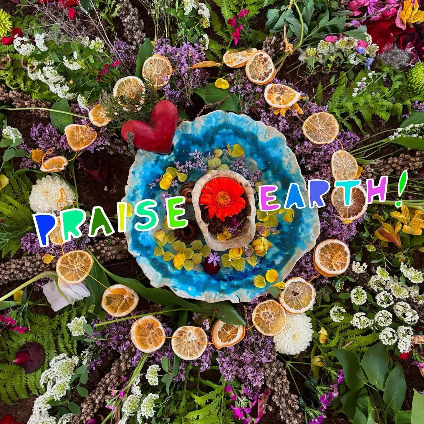 &ldquo;𝙆𝙣𝙤𝙬𝙞𝙣𝙜 𝙩𝙝𝙖𝙩 𝙮𝙤𝙪 𝙡𝙤𝙫𝙚 𝙩𝙝𝙚 𝙚𝙖𝙧𝙩𝙝 𝙘𝙝𝙖𝙣𝙜𝙚𝙨 𝙮𝙤𝙪, 𝙖𝙘𝙩𝙞𝙫𝙖𝙩𝙚𝙨 𝙮𝙤𝙪 𝙩𝙤 𝙙𝙚𝙛𝙚𝙣𝙙 𝙖𝙣𝙙 𝙥𝙧𝙤𝙩𝙚𝙘𝙩 𝙖𝙣𝙙 𝙘𝙚𝙡𝙚𝙗𝙧𝙖𝙩𝙚. 𝘽𝙪𝙩 𝙬𝙝𝙚𝙣 𝙮𝙤𝙪 𝙛𝙚𝙚𝙡 𝙩𝙝𝙖𝙩 𝙩𝙝𝙚 𝙚𝙖𝙧𝙩𝙝 𝙡𝙤𝙫𝙚𝙨