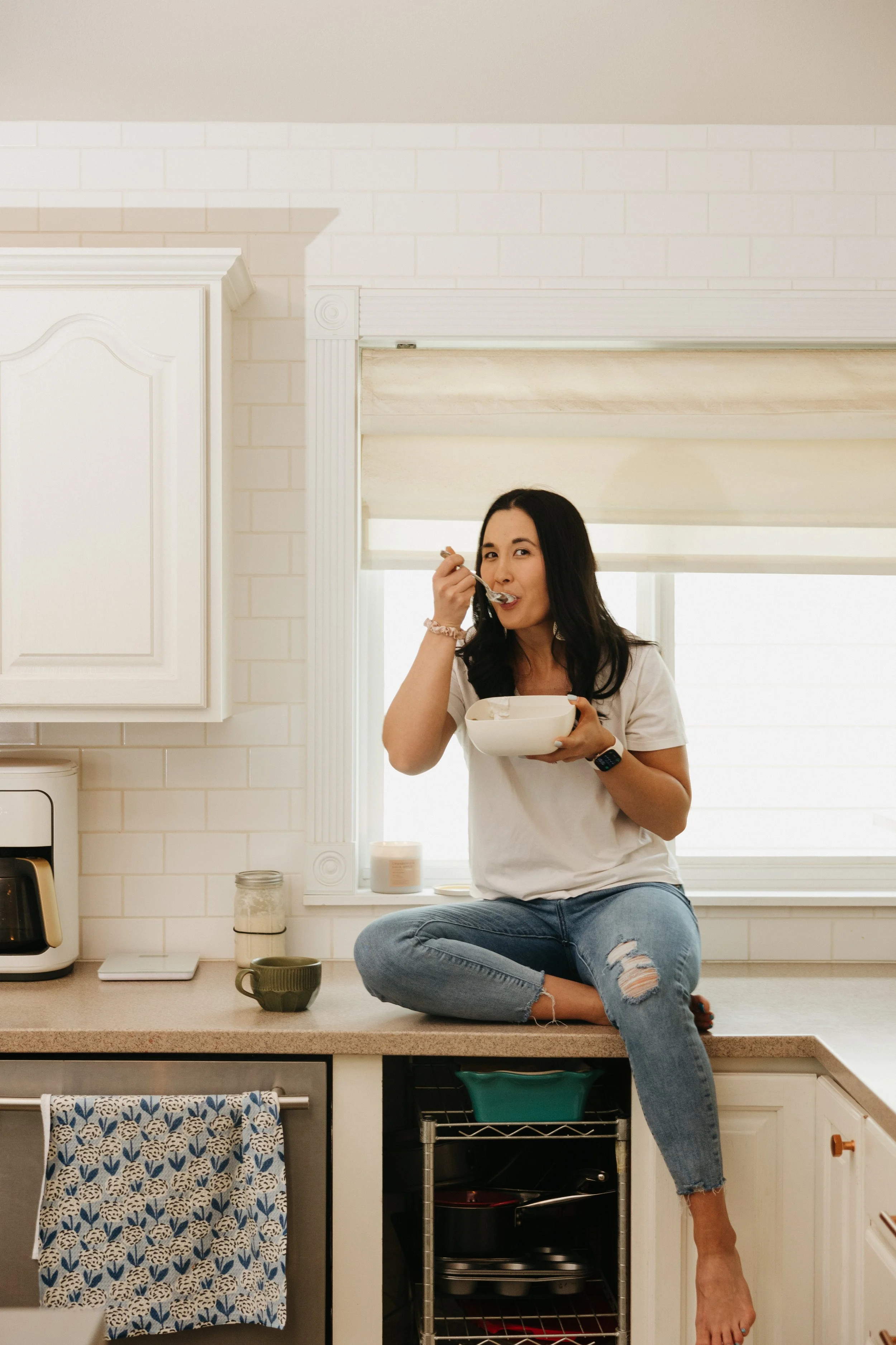 Why Do I Overeat at Night? 7 Reasons You're So Hungry at the End of the Day