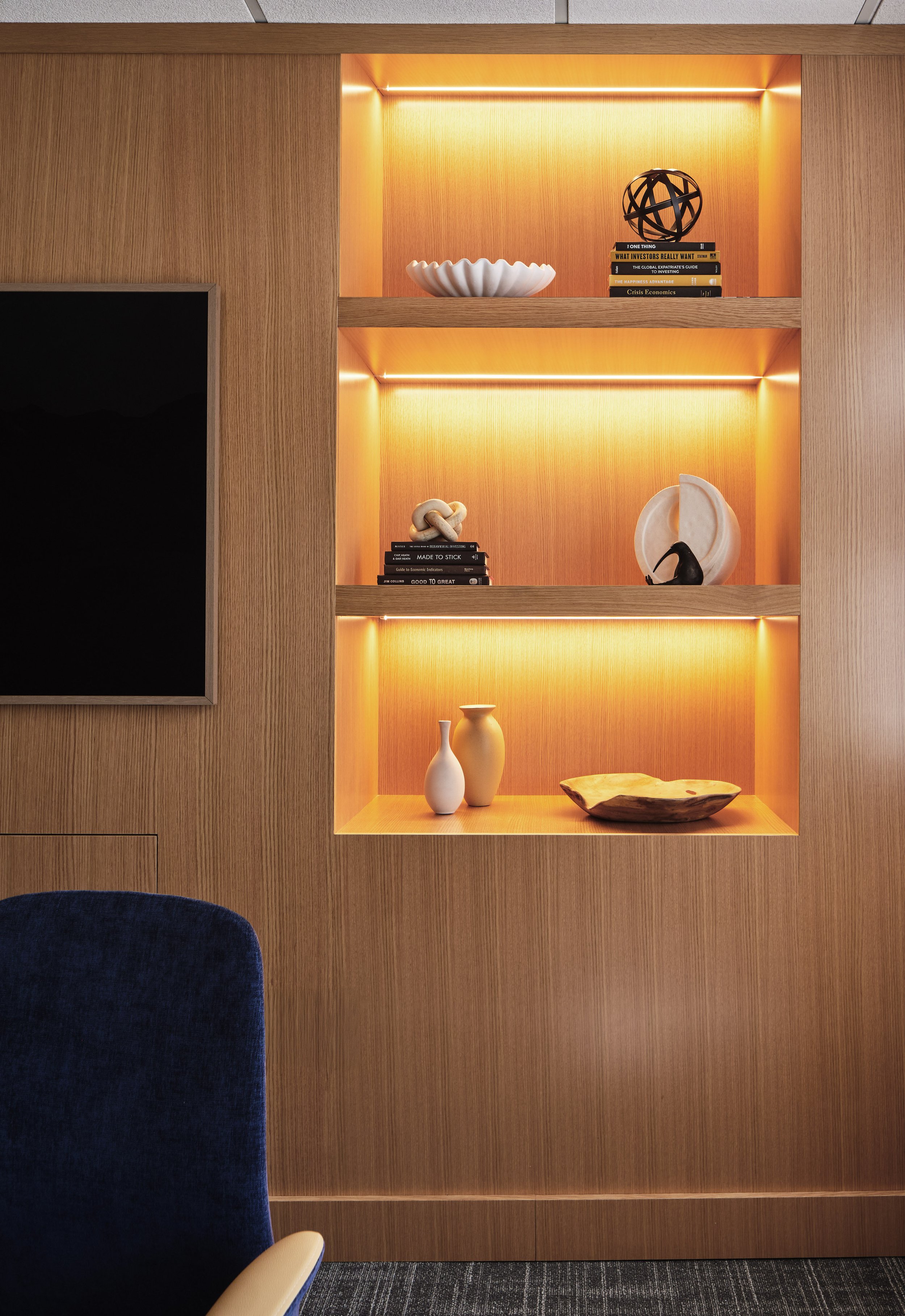 CONF-RM-DETAILS.jpg