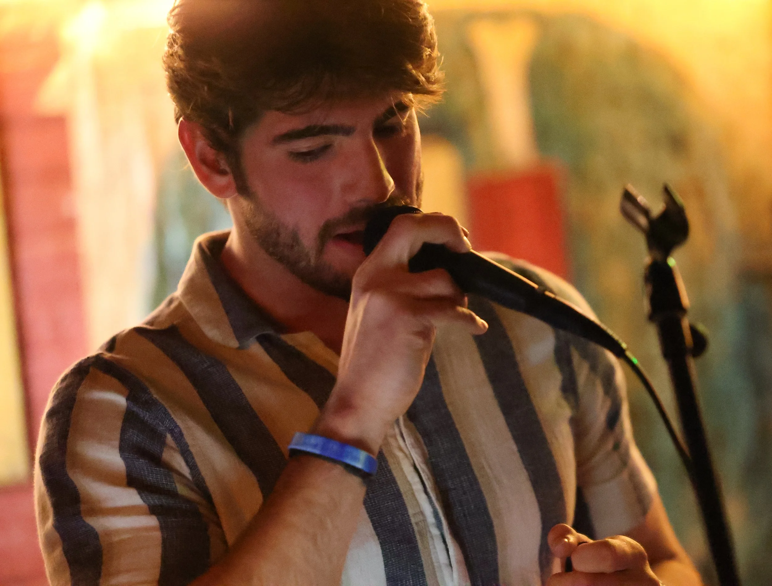 Luke Chinburg sings vocals during a live performance. (Luke Kaiser)