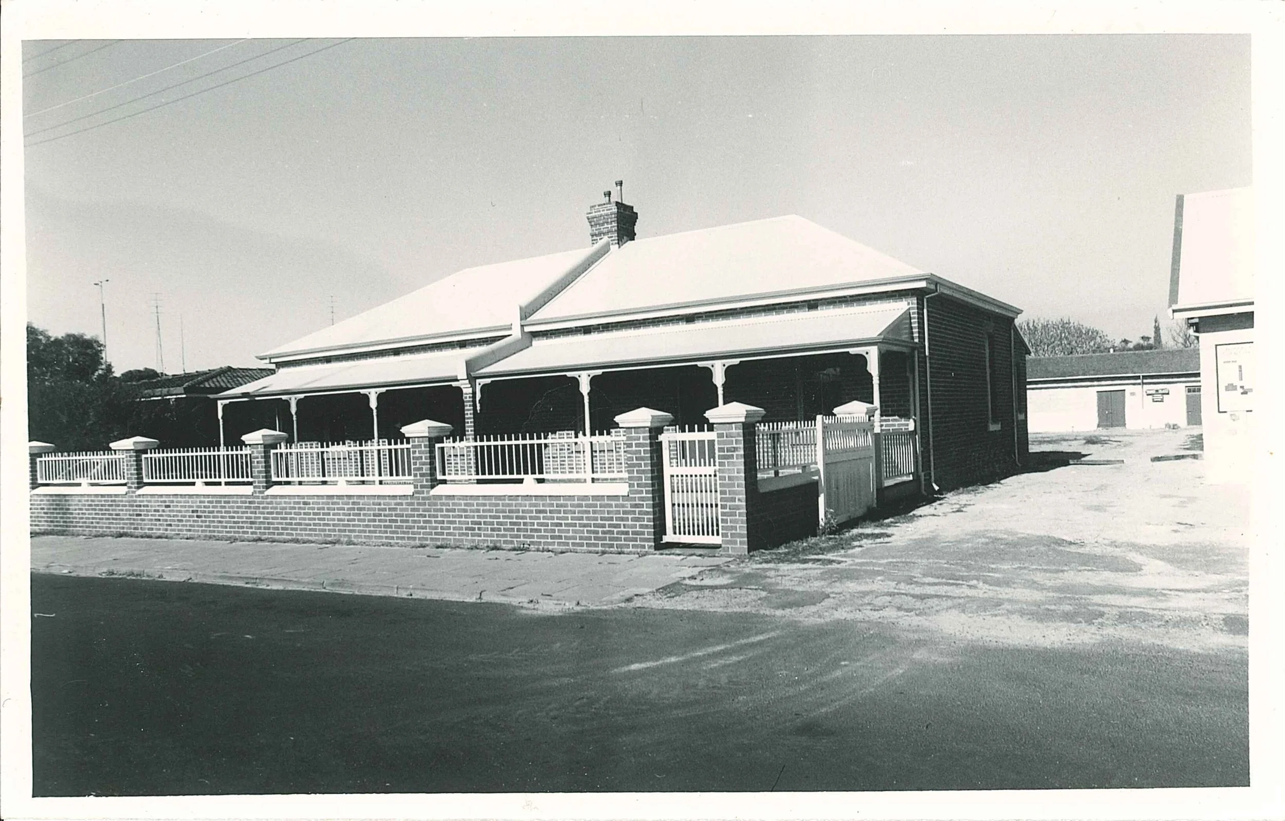 refurbished police quarters PH00709.jpg