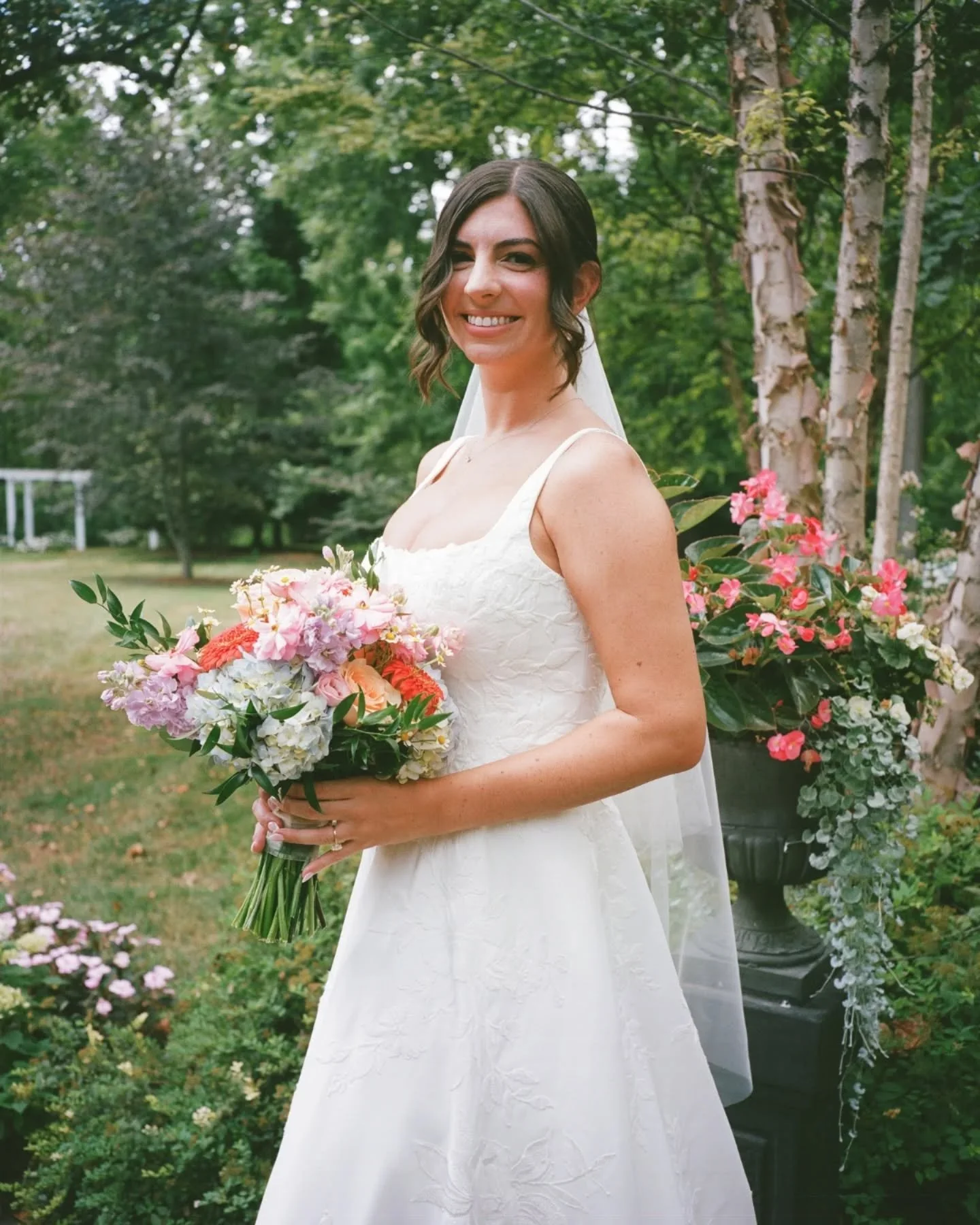 You + me + your people!!! 💕 2026 is in full swing and 2027 is just around the corner. 😍 Don't wait to book as I'm only taking a few more dates. //
.
.
.
#phillywed #philadelphiaweddingphotography #2027bride #2026bride #njweddingphotographer