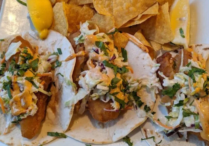 🌮 Taco Tuesday at The Squirrel Tree Resort! 🌮
Let&rsquo;s taco &lsquo;bout happiness&hellip; because it&rsquo;s served fresh, juicy, and wrapped in a warm tortilla. 😋🌶️
Tacos all day long &mdash; pair them with an ice-cold margarita or a frosty b