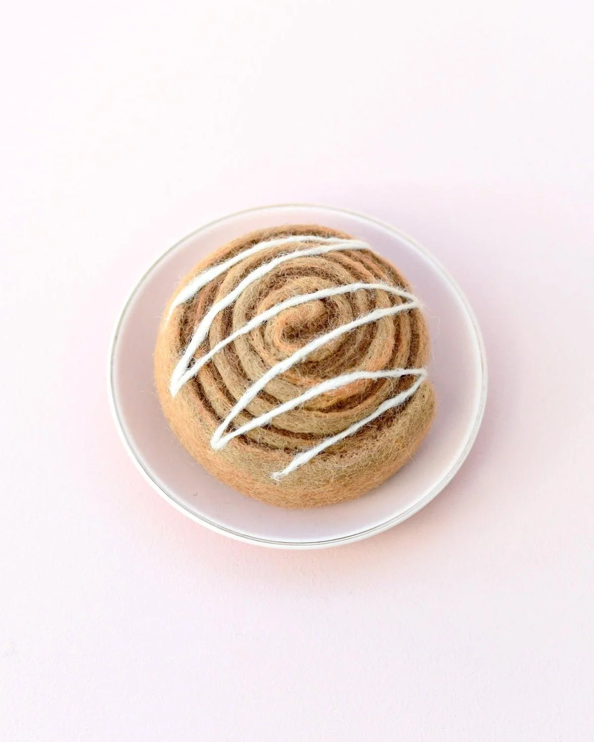 Cinnamon-Roll-3.jpg
