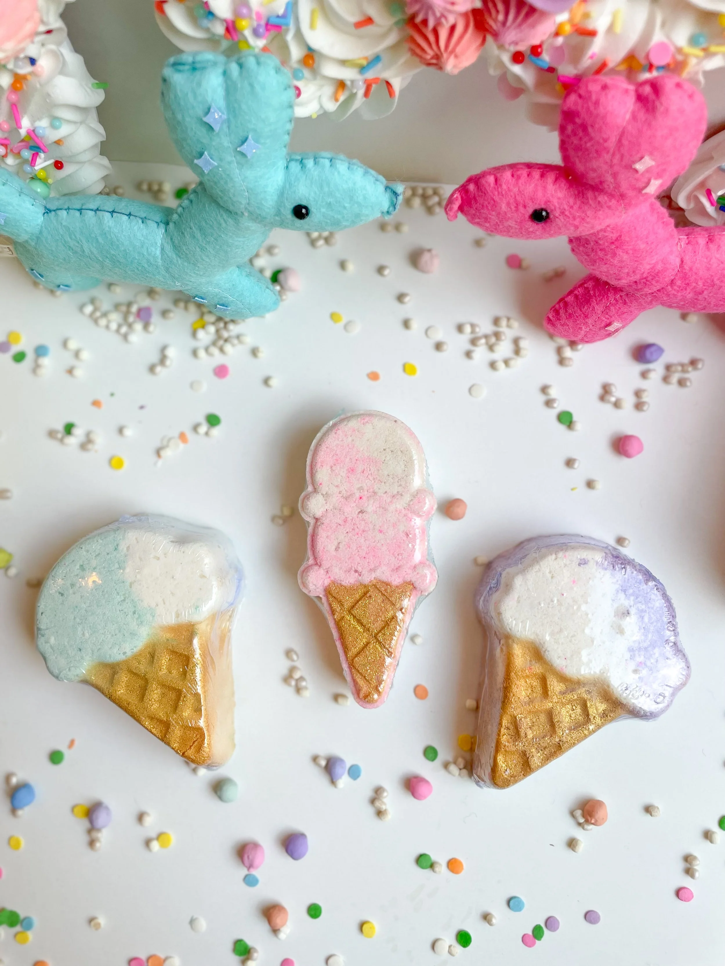 ice cream bath bombs + fizzy play