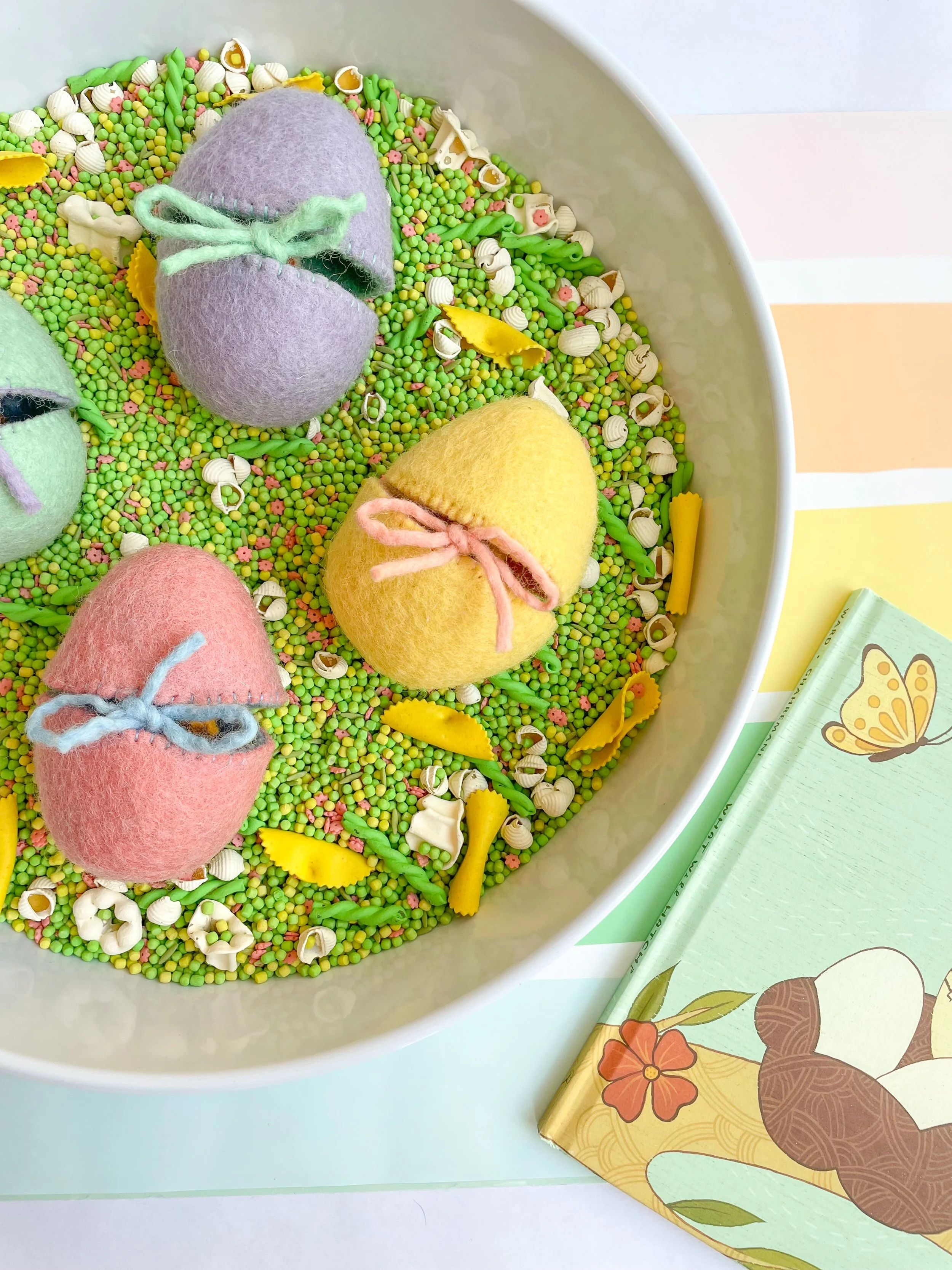 daffodil hill sensory filler