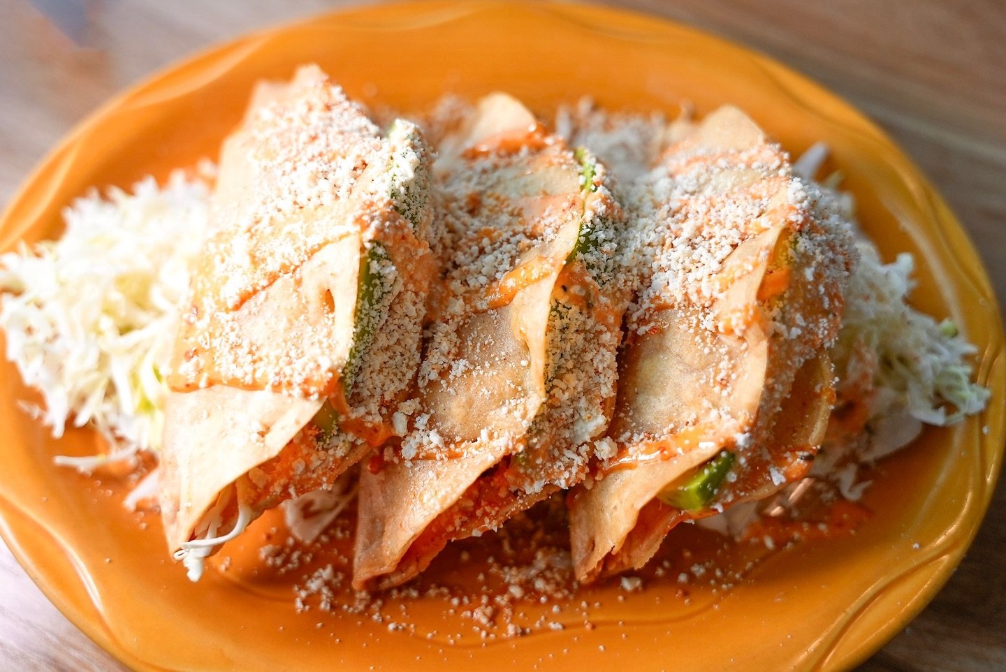 Dive into our crispy taco dorados! Perfectly crunchy and loaded with flavor. 👨&zwj;🍳 😋 
#crunchtime #tacolove #gardena #delicious