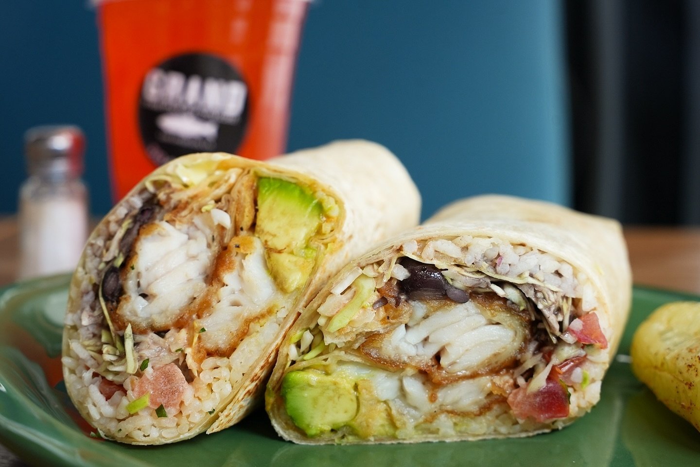 Dive into flavor with our irresistible fried fish burrito &ndash; a crunchy, flavorful delight wrapped up just for you 🌯 🧑&zwj;🍳 

#gardena #southbay #burritolovers #familyownedbusiness