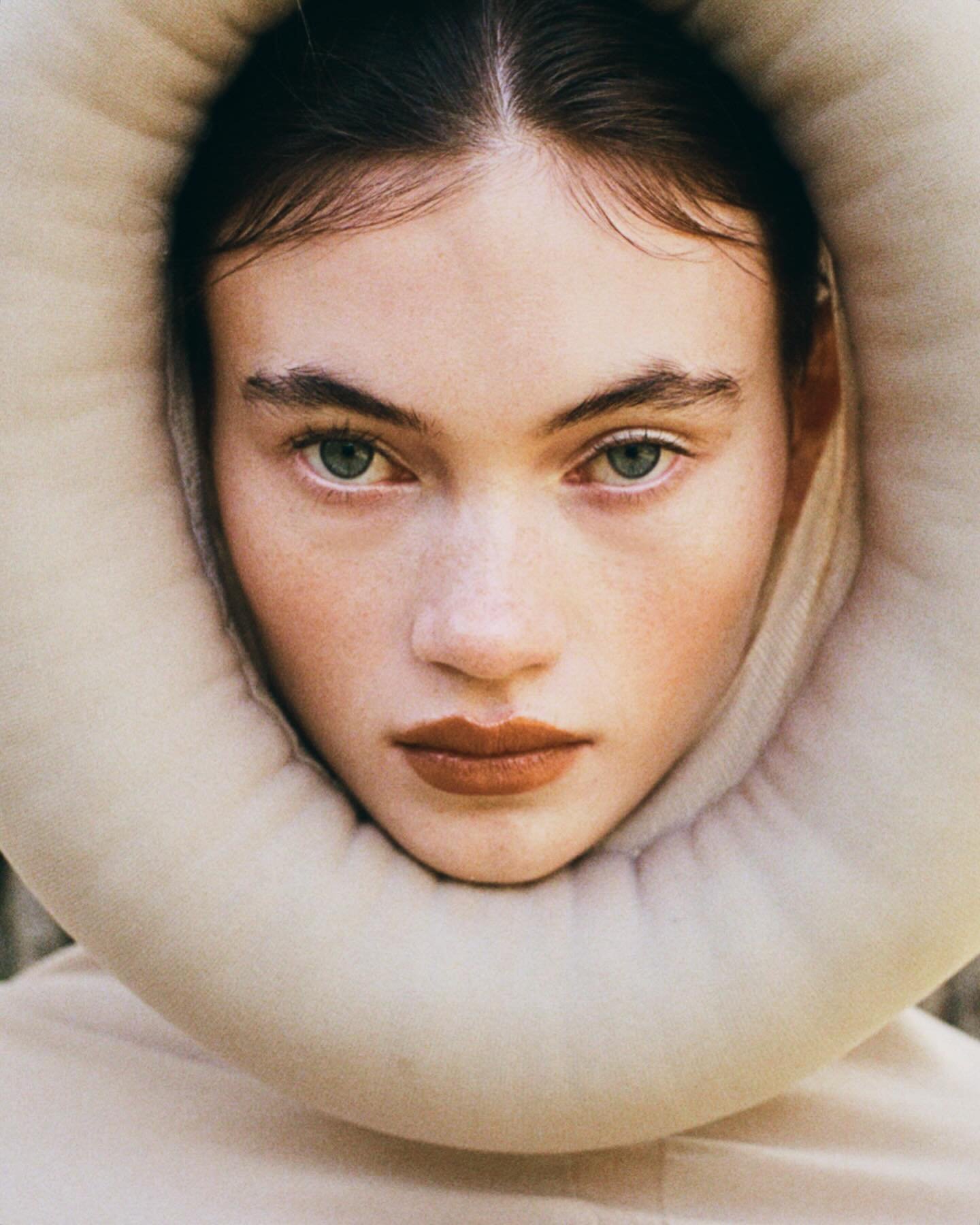 for @teethmag 

Photographer: @msabah
Stylist: @amytaaaaaaaaaa
Producer: @levson_n
Movement Director: @leodaquino
Makeup: @ranheemakeup #ranheemakeup #란희메이크업 
Hair: @flavien_hym
Casting: @max.kallio
Model: @gracemonfries at Monster
Stylist Assistant: