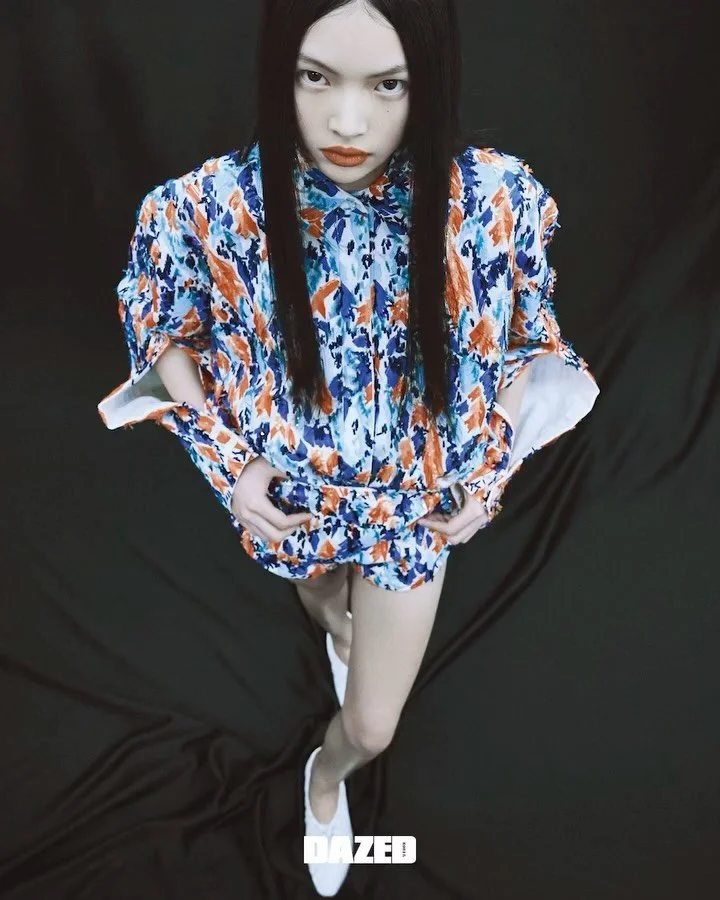 for @newbottega @louise_trotter_ @dazedkorea 

보테가 베네타. 무슨 말이 더 필요해. #ranheemakeup 🧡

fashion KIM SOYEON 
photography JANG JUNGWOO
model HEZHI
hair SONG EDEUN
make-up PARK RANHEE #란희메이크업 assisted by @yumgoofiepie 
assistant LANG, WO