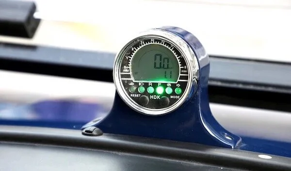 Miami-LS-lithium-speedometer.jpeg