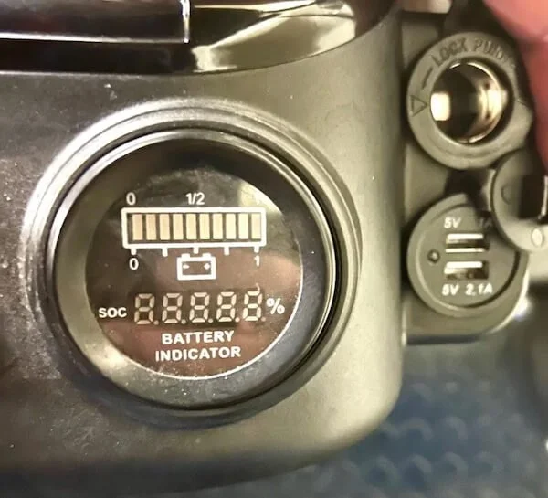 turfman-450-golf-cart-battery-indicator.jpeg