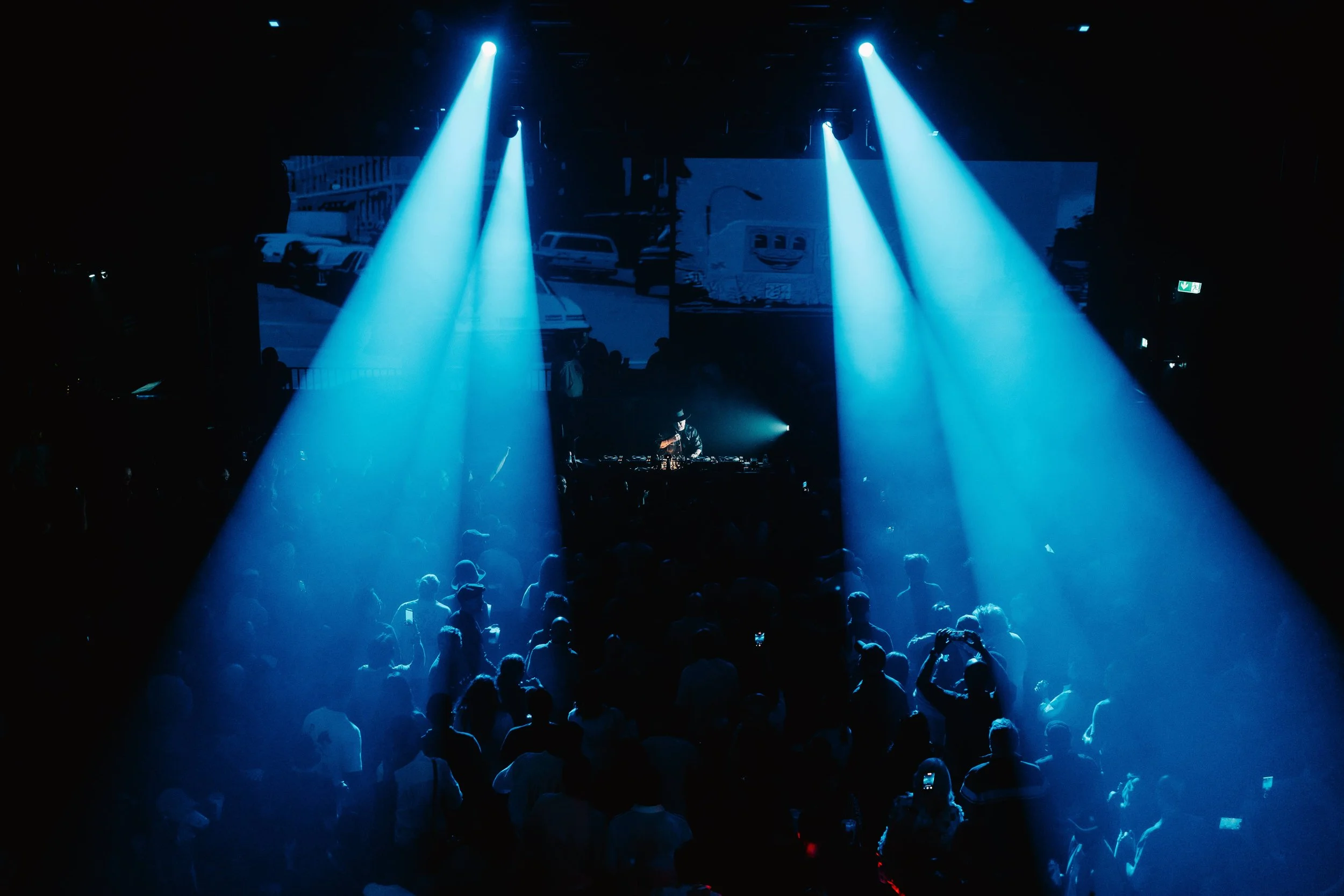 Louie Vega - shot by @bonmk1 - Connor Baker-01219.jpg