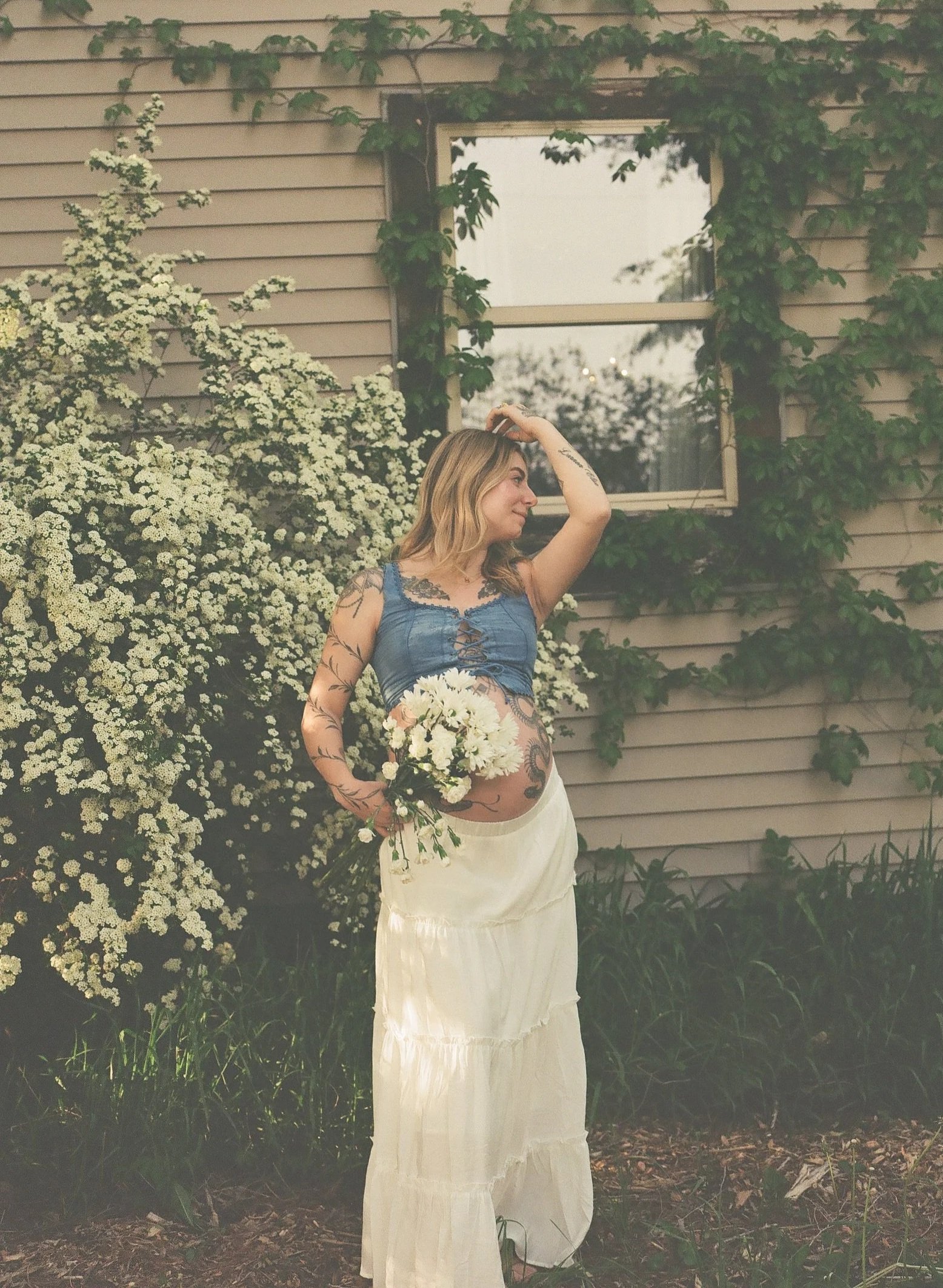 film maternity photo
