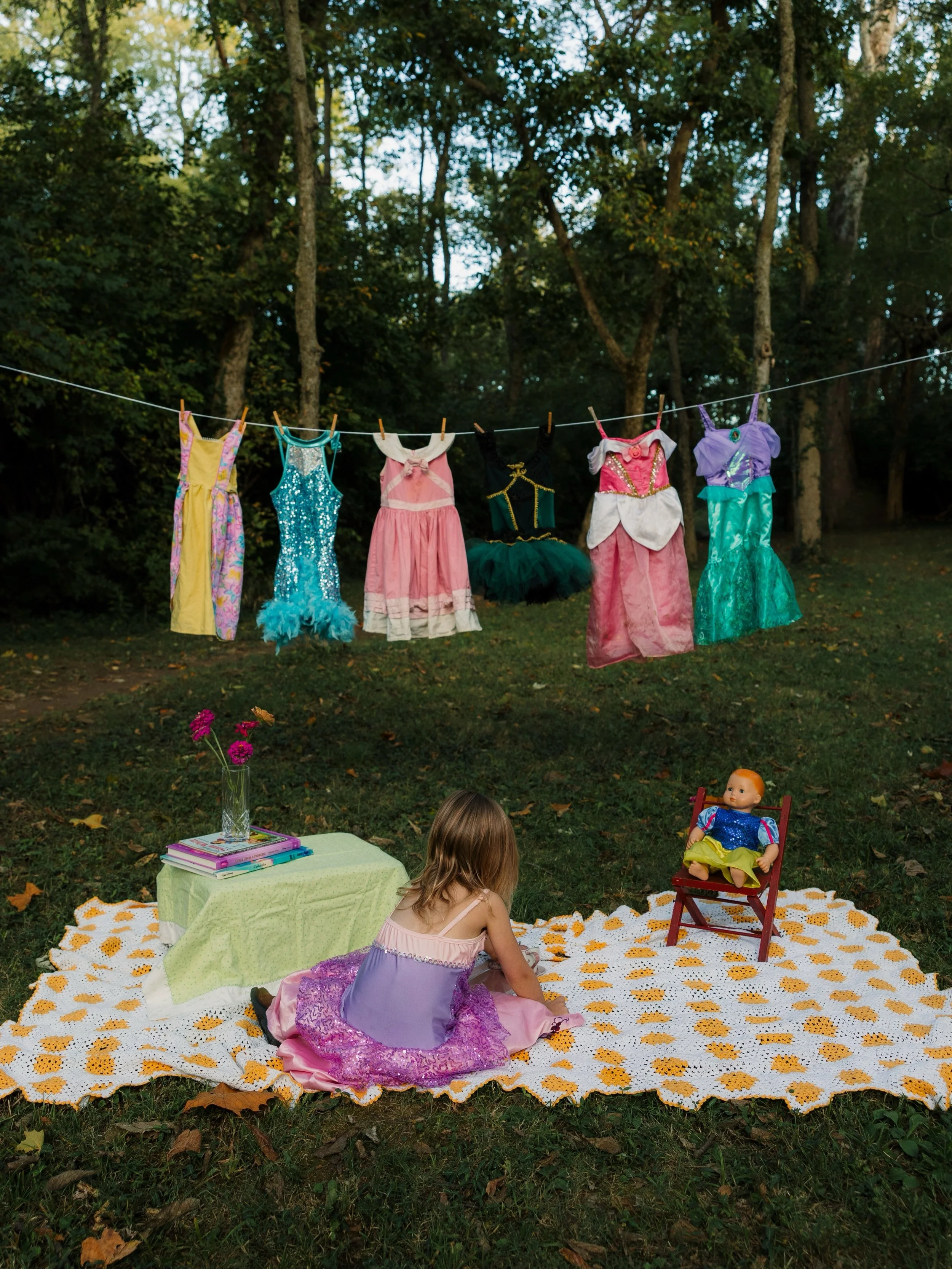 A session showing all the things your kiddo is loving is a beautiful way to document this phase of their life 
&bull;
&bull; 
&bull;
keywords: Indiana family photographer, birthday photos, family photos