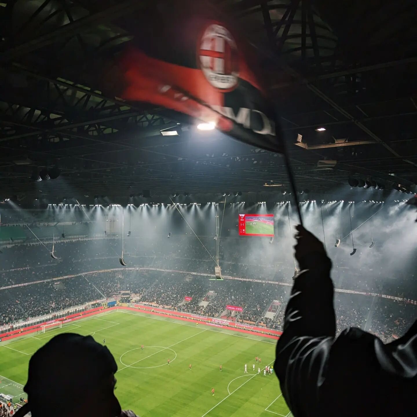 ⚽ AC Milan vs Bologna
🏟️ San Siro
🏆 Serie A

#ForzaMilan #ACMilan #CurvaSudMilano #Ultras #SanSiro #SerieA #Calcio #Rossoneri #TheChickenBaltiChronicles #TheBeautifulGame #FootballArchitecture #FootballCulture #FootballTourism #FootballPhotography