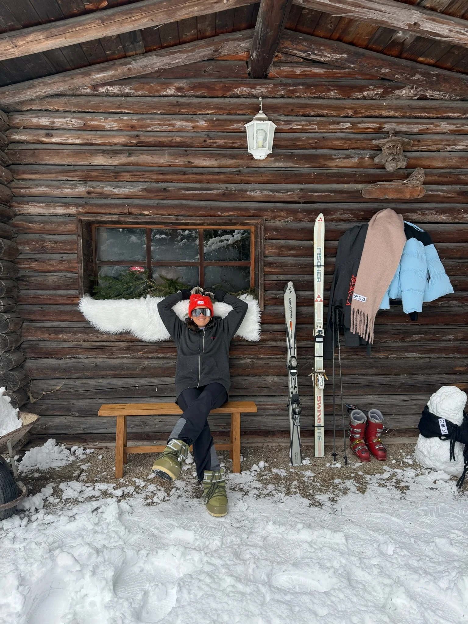 «SKI AND FUN» ZIP HOODIE JACKET