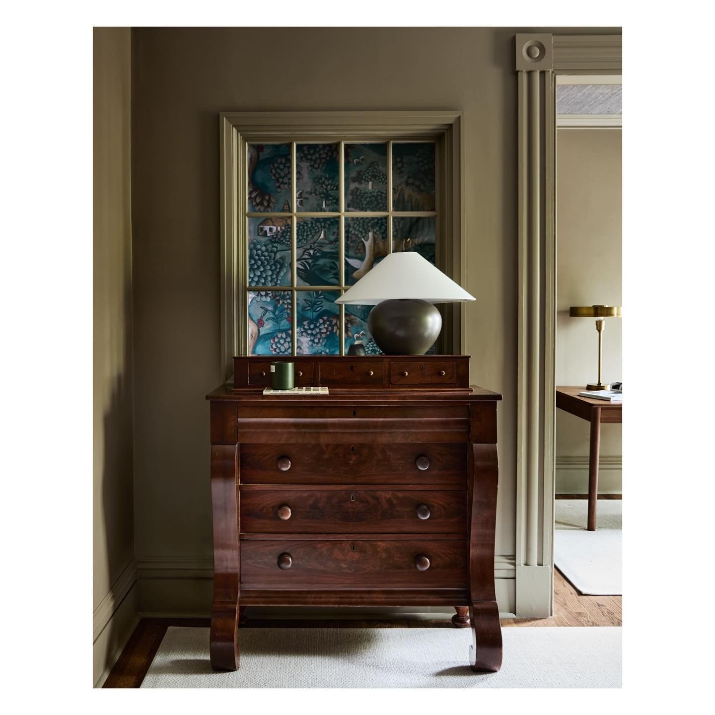 Rainy days. @hudsoninteriordesigns @thehollandcompanies 📸 @jaredkuziaphoto