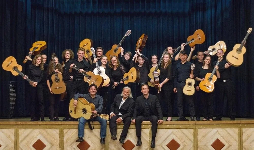 Variaciones sobre el canto de todos (2025)