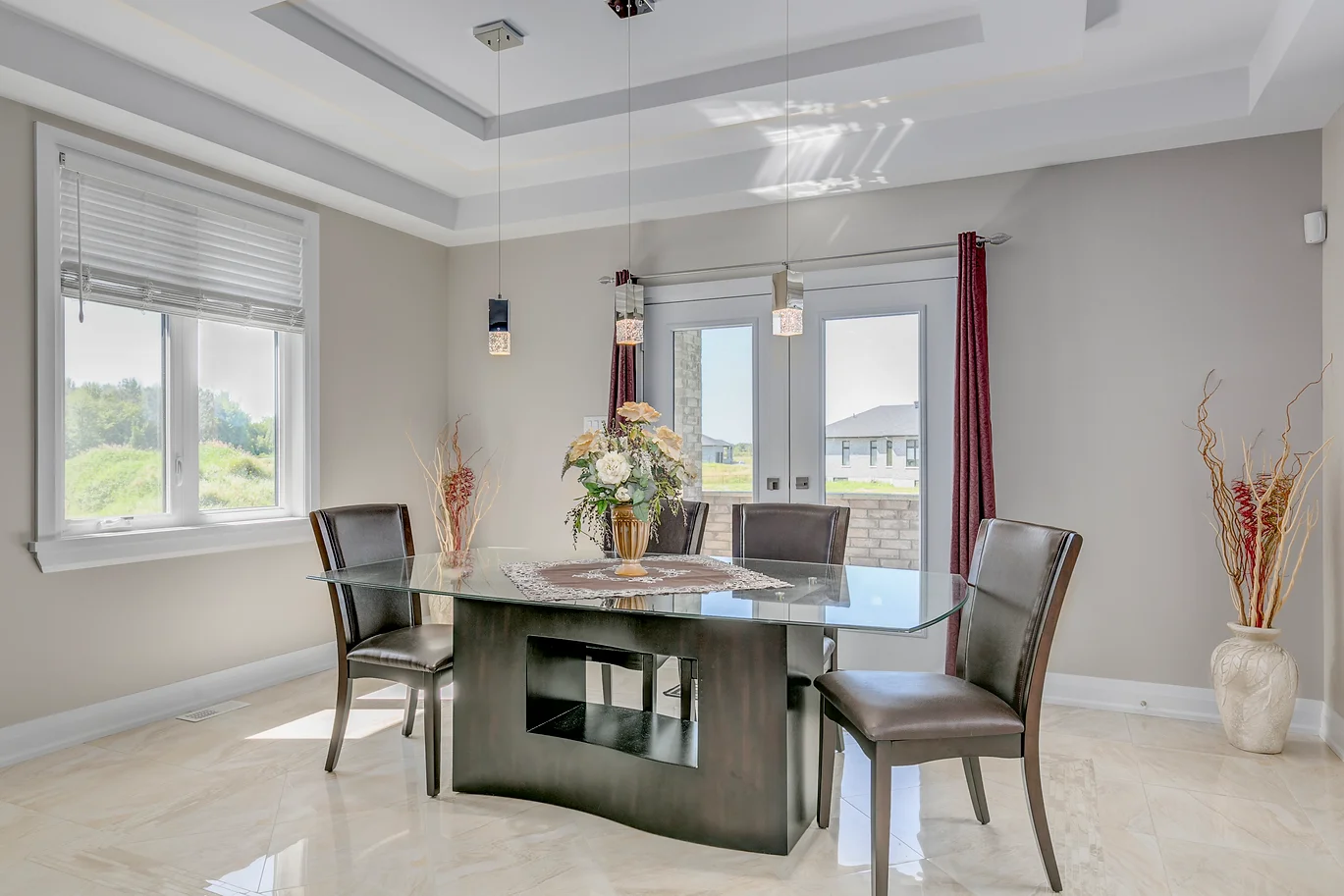 Dining Area.png