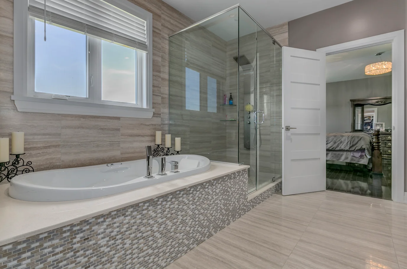 Master Ensuite 2.png