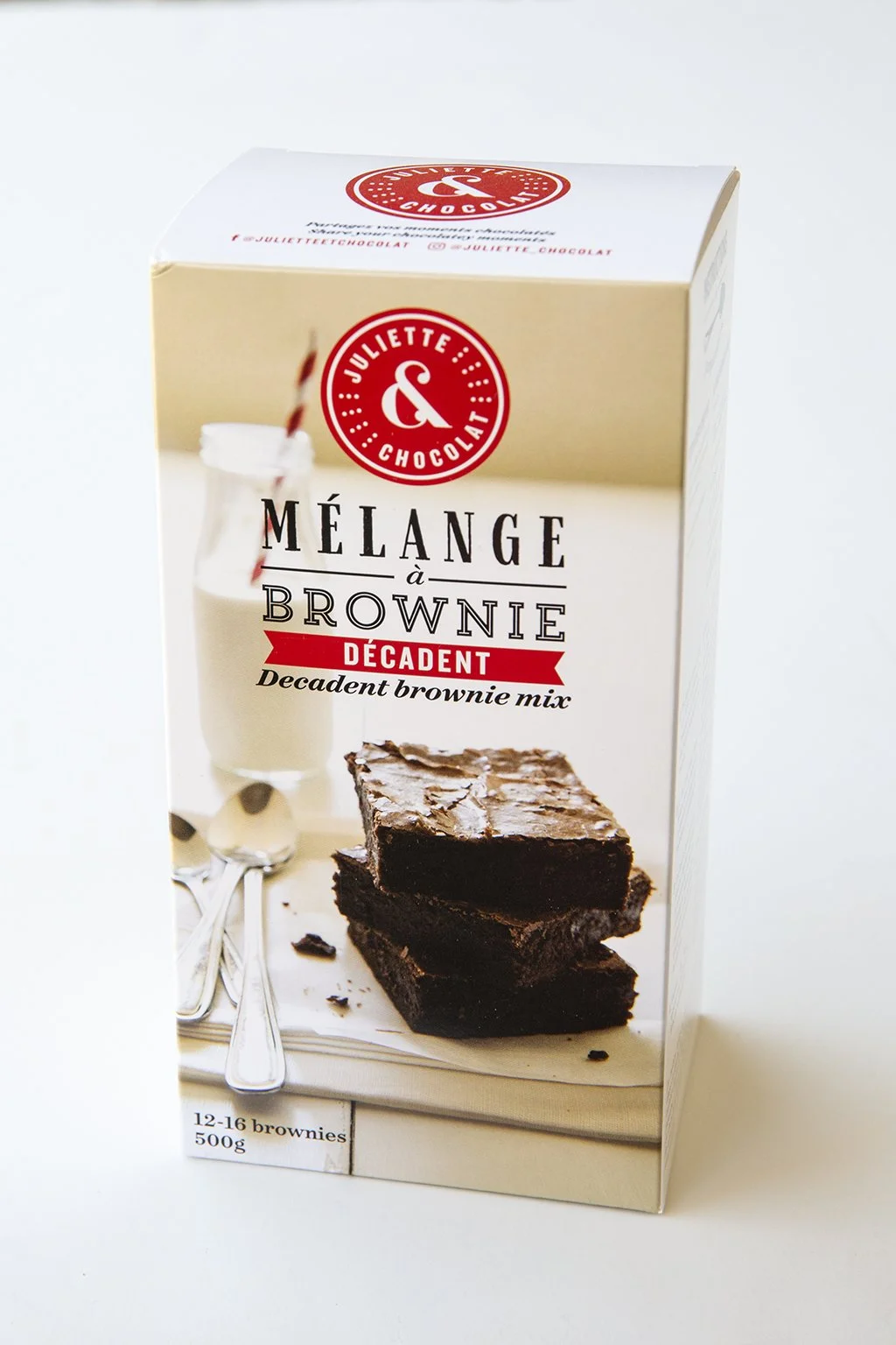 Juliette & Chocolat brownie cooking mix in white box with photo of dark chocolate brownies. 
