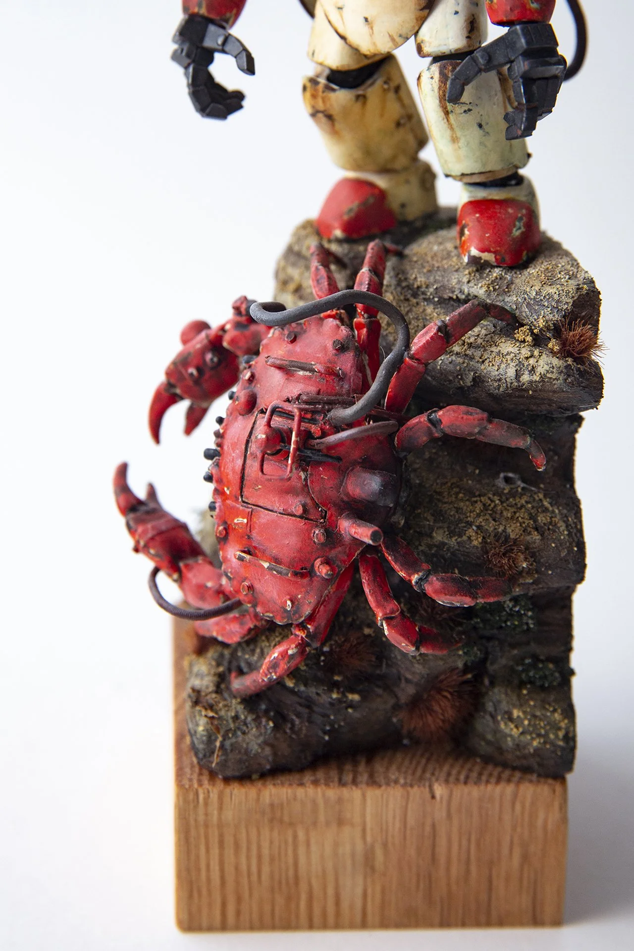 Scartchbuilt robotic crab scale model by Lionel May on diorama base. 