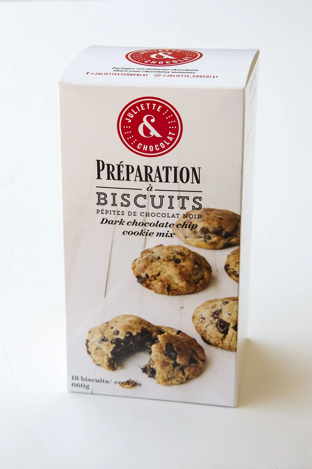 Chocolate chip cooking mix, elegant white box with photo of yummy cookies.  