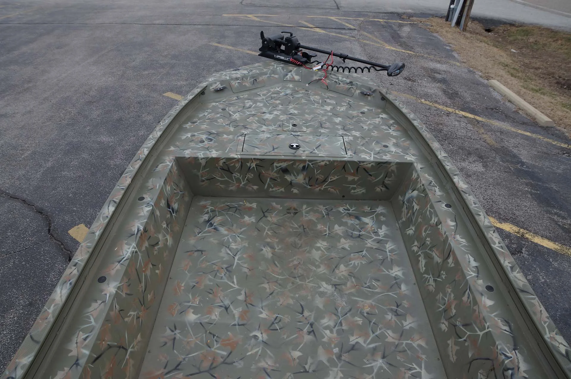 2025-Tracker Grizzly 1754-8.jpg