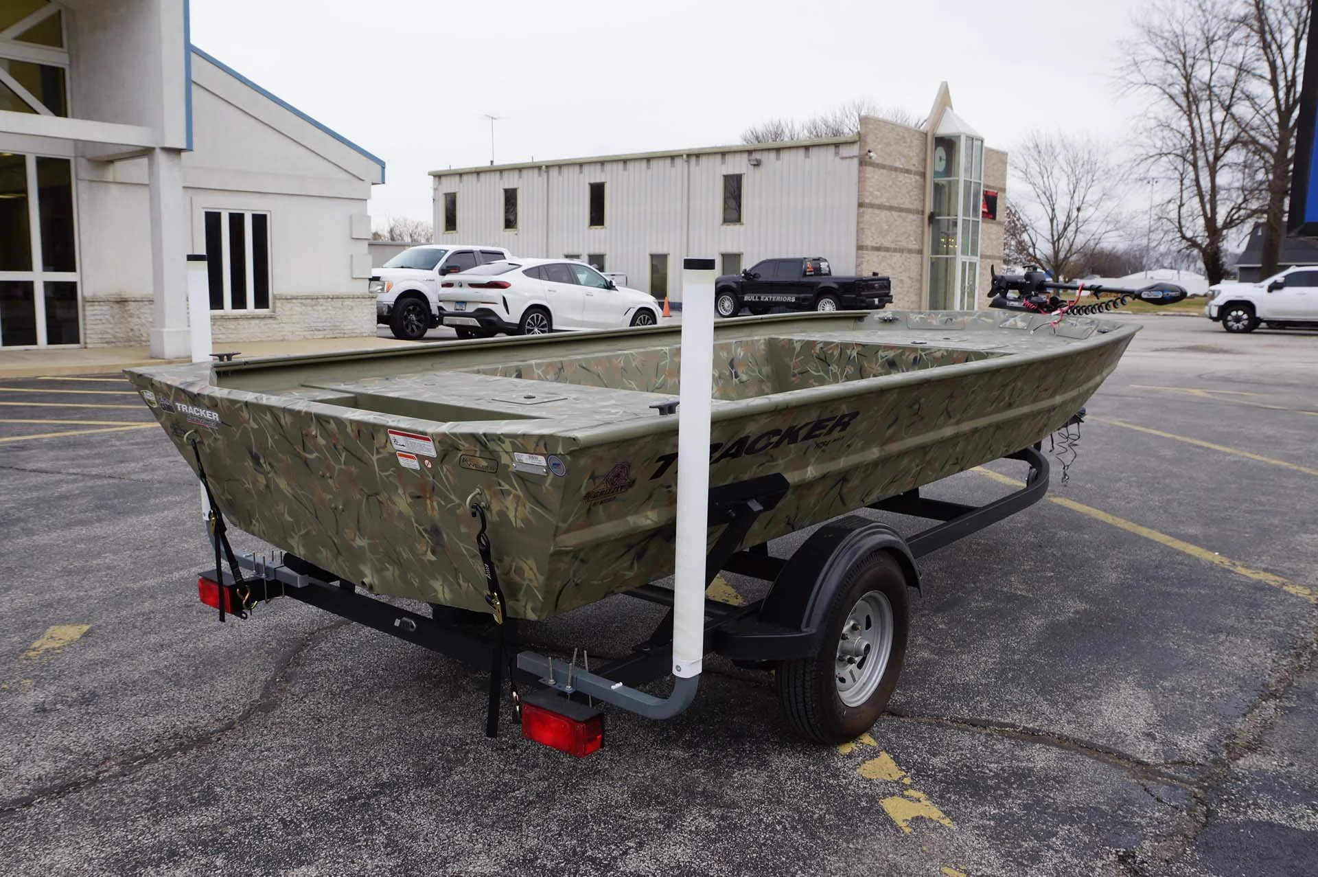 2025-Tracker Grizzly 1754-4.jpg