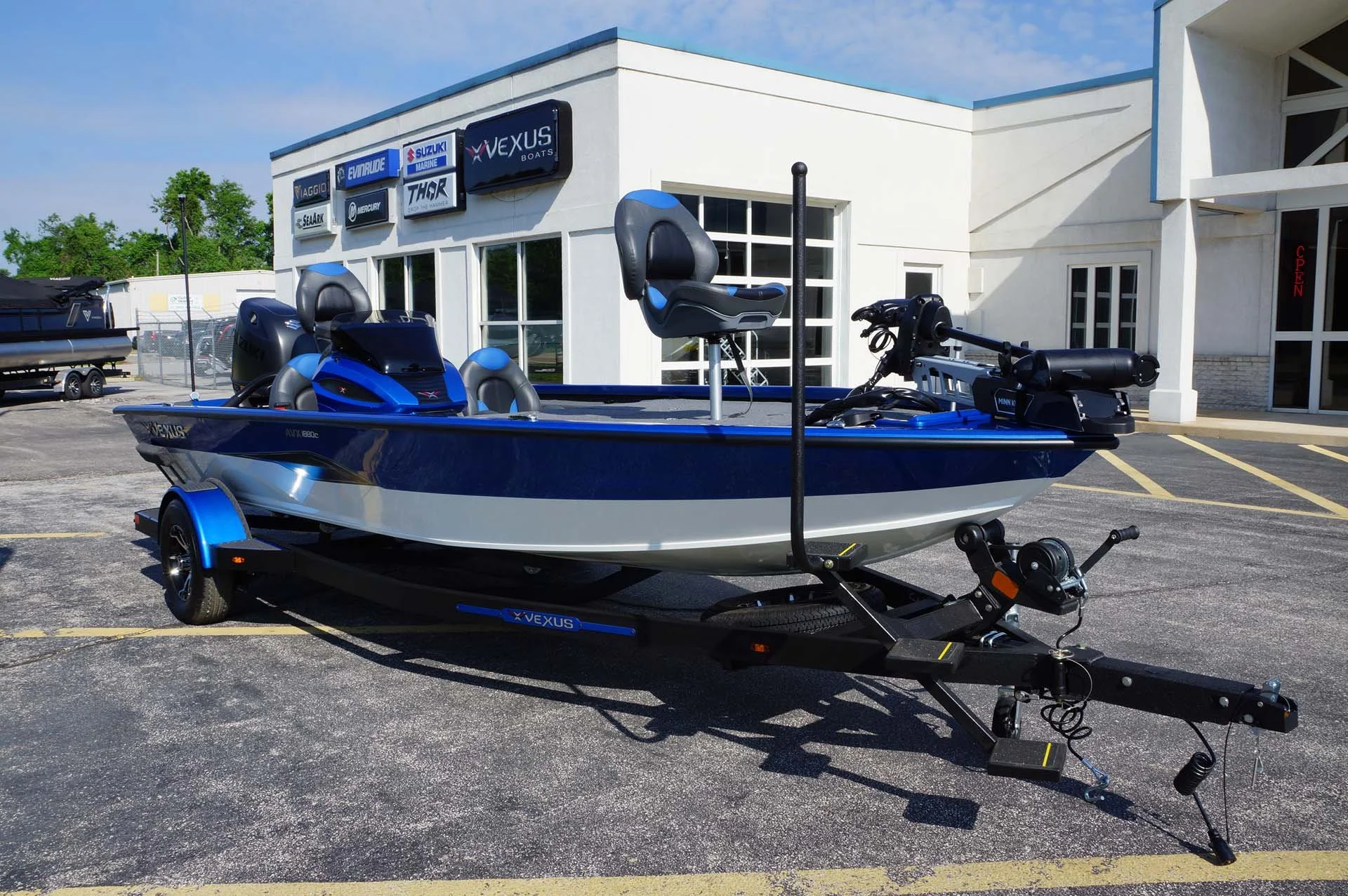 2024-Vexus AVX1880c-Blue-4.jpg