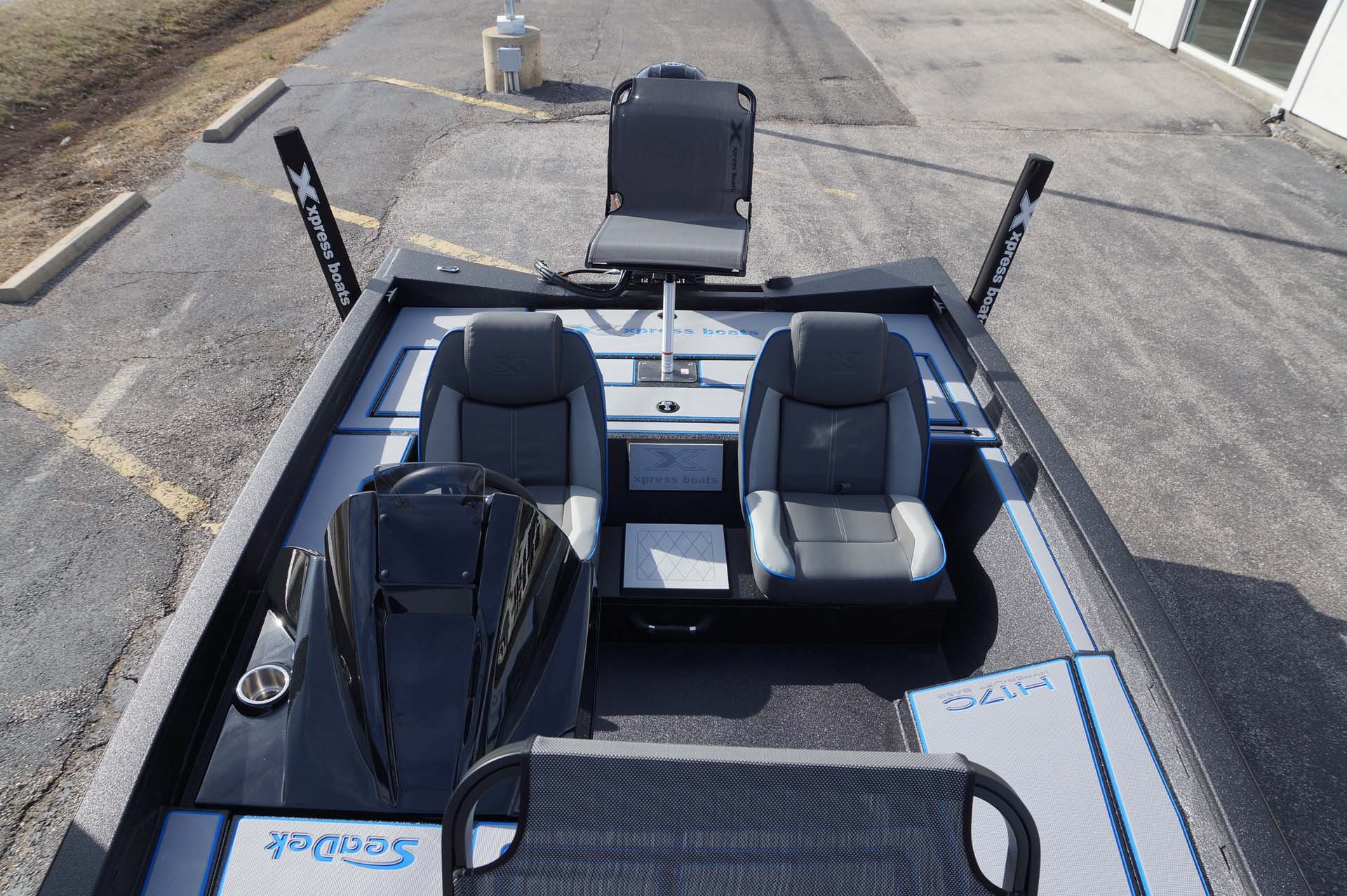 2026-Xpress H17C-8.jpg