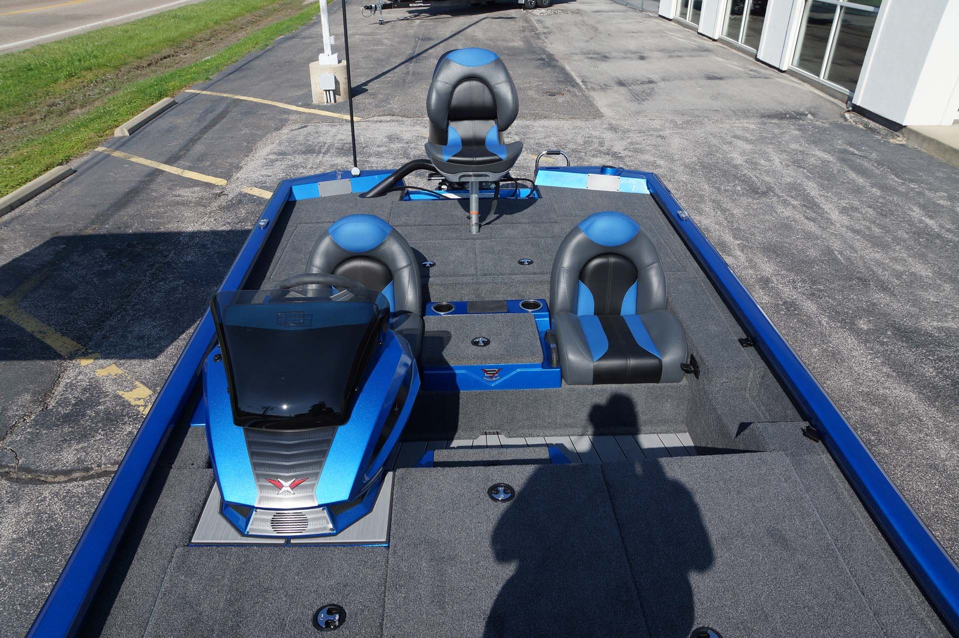 2024-Vexus AVX1880c-Blue-7.jpg