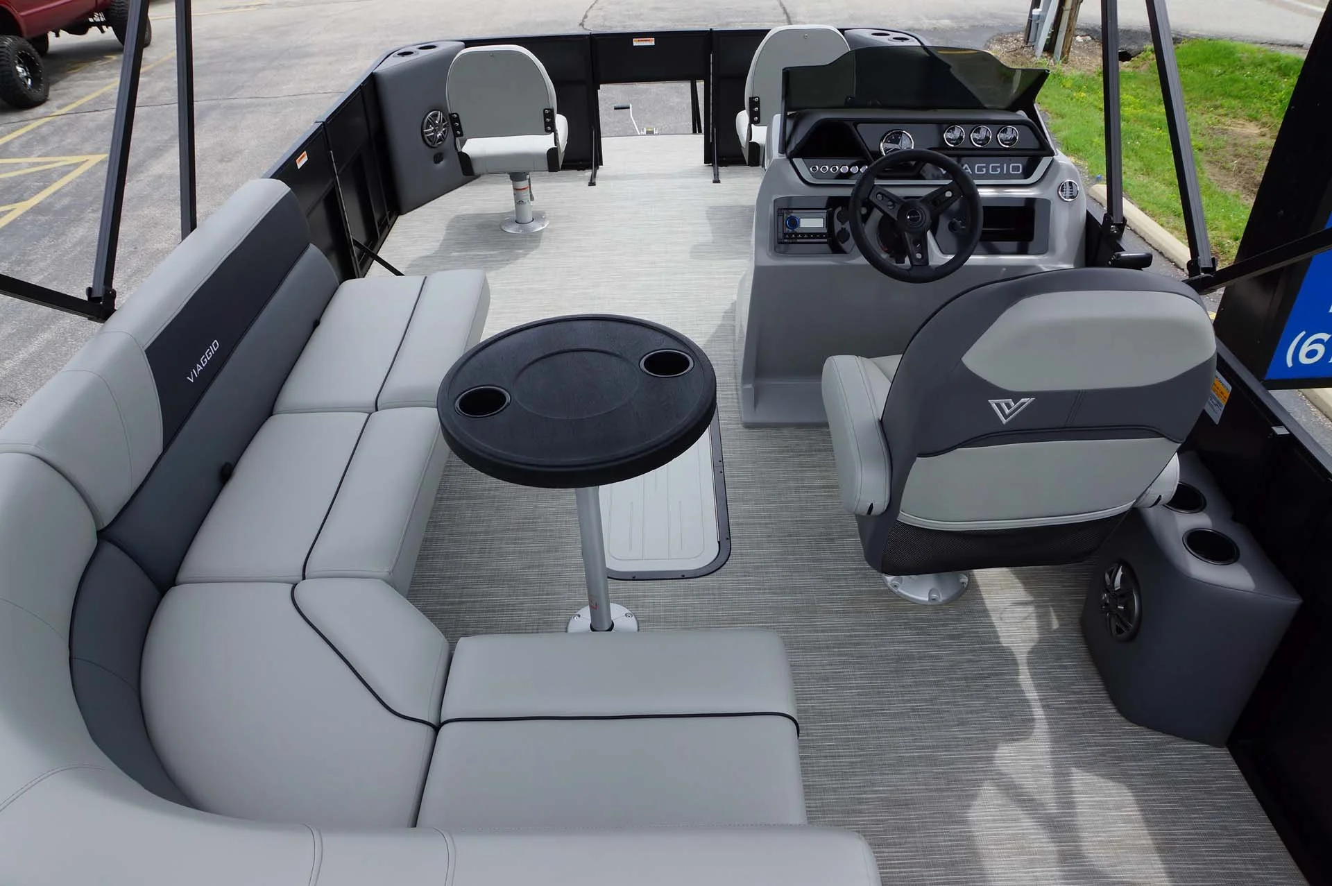 2024-Viaggio Lago V20F-13.jpg