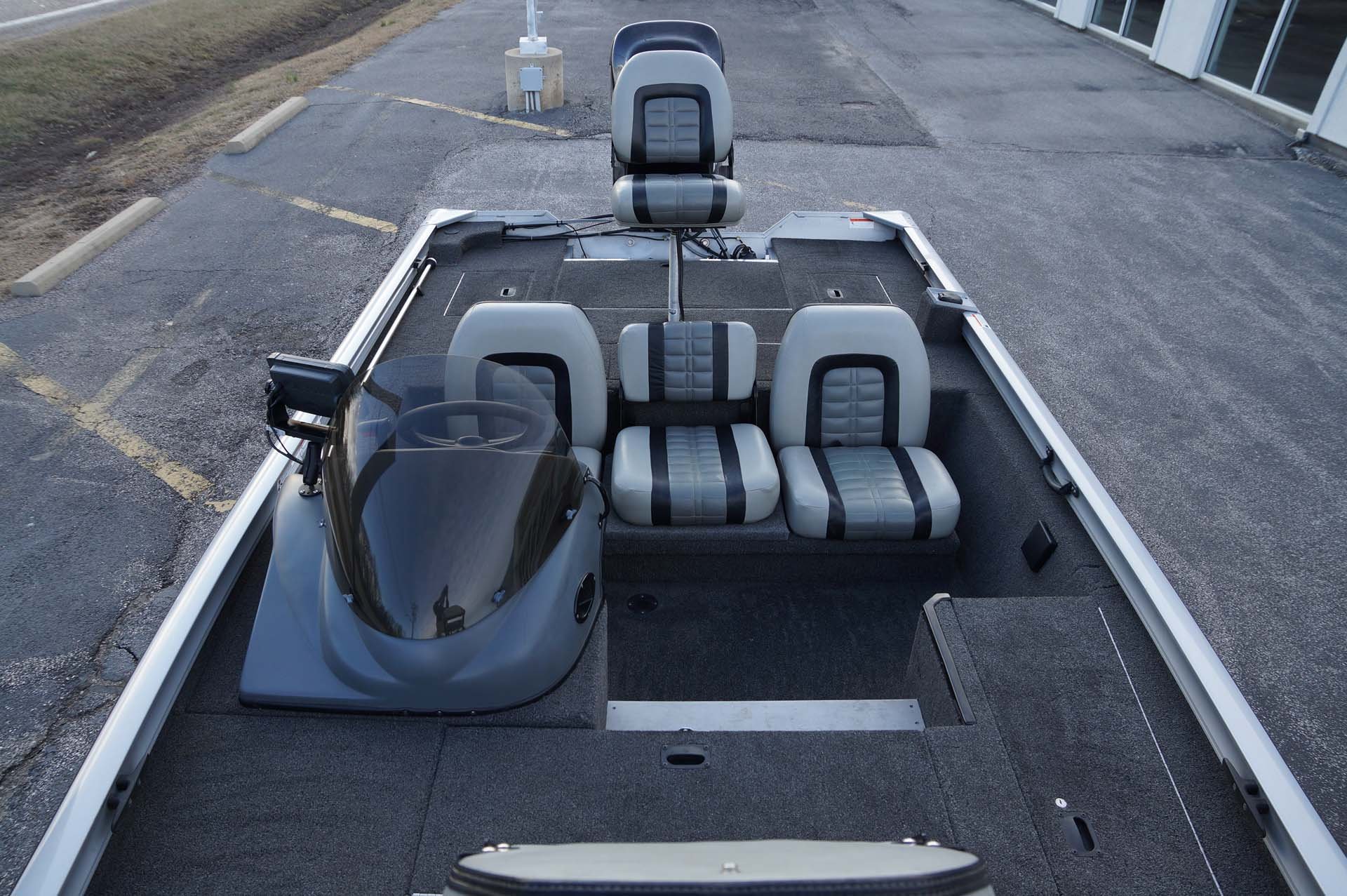 2012-Lowe Stinger 175-8.jpg