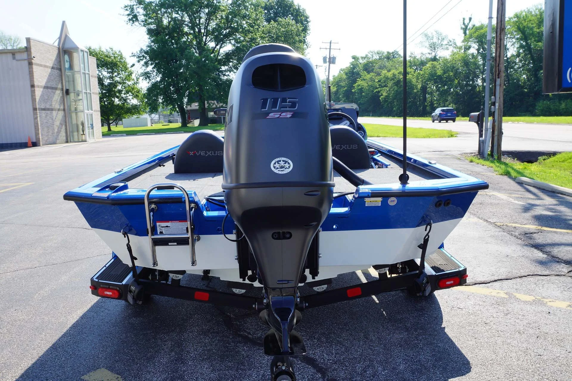 2024-Vexus AVX1880c-Blue-6.jpg