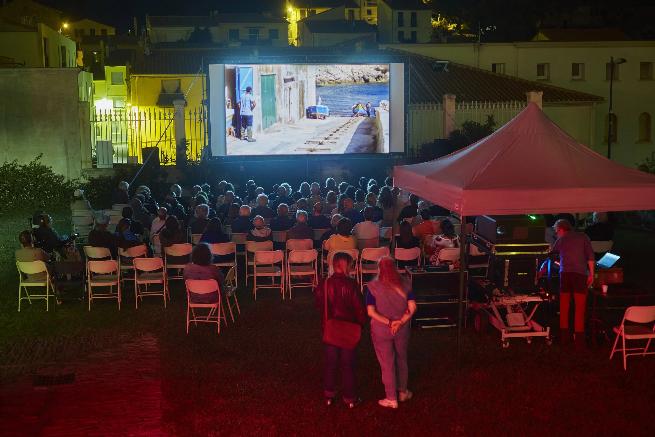 cinema01.jpg