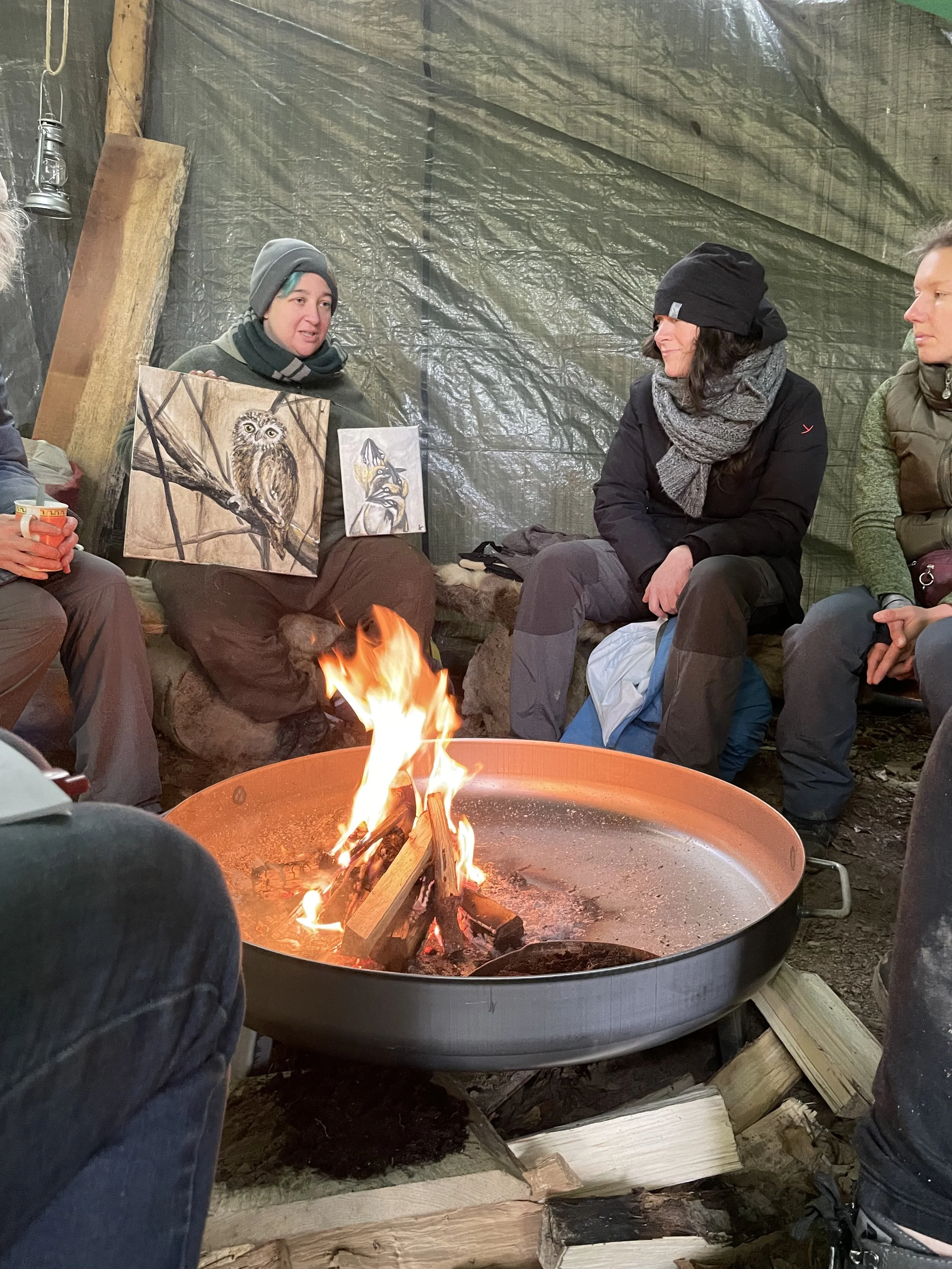 Zeichnen, Malen, Kunst in Syke im Wald, Malen in der Natur in Syke, Kunstwerke glücklicher Teilnehmer, Gemeinschaft