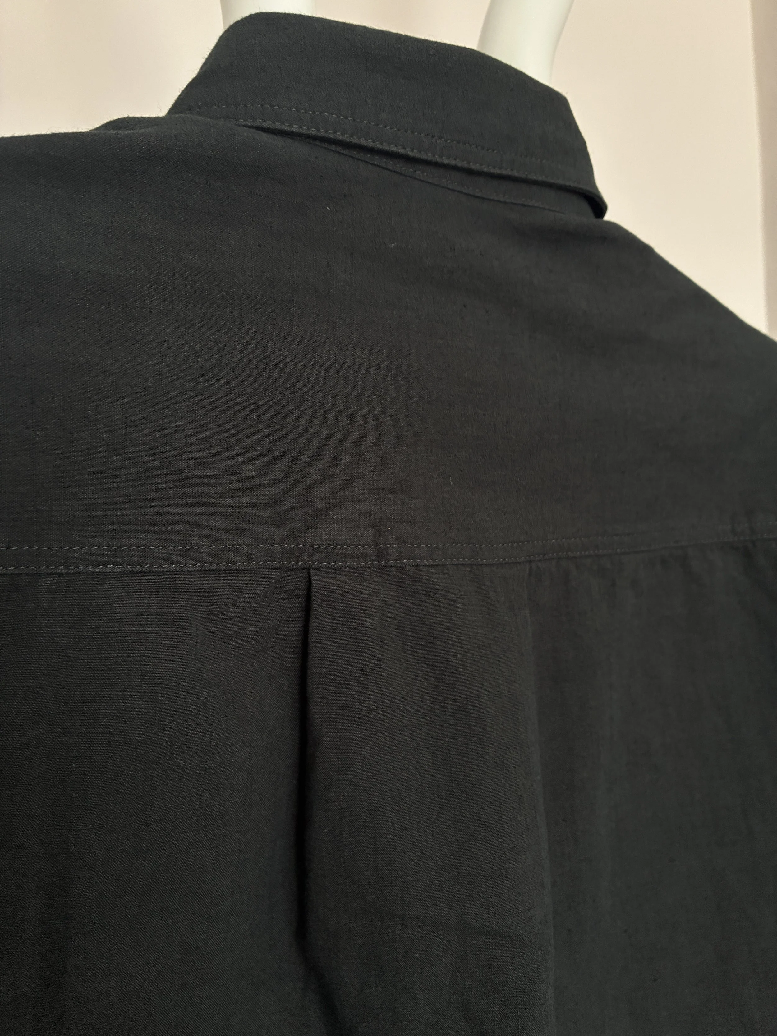 Closeup of back of 1st PAT-RN Sumatra Charcoal Overshirt