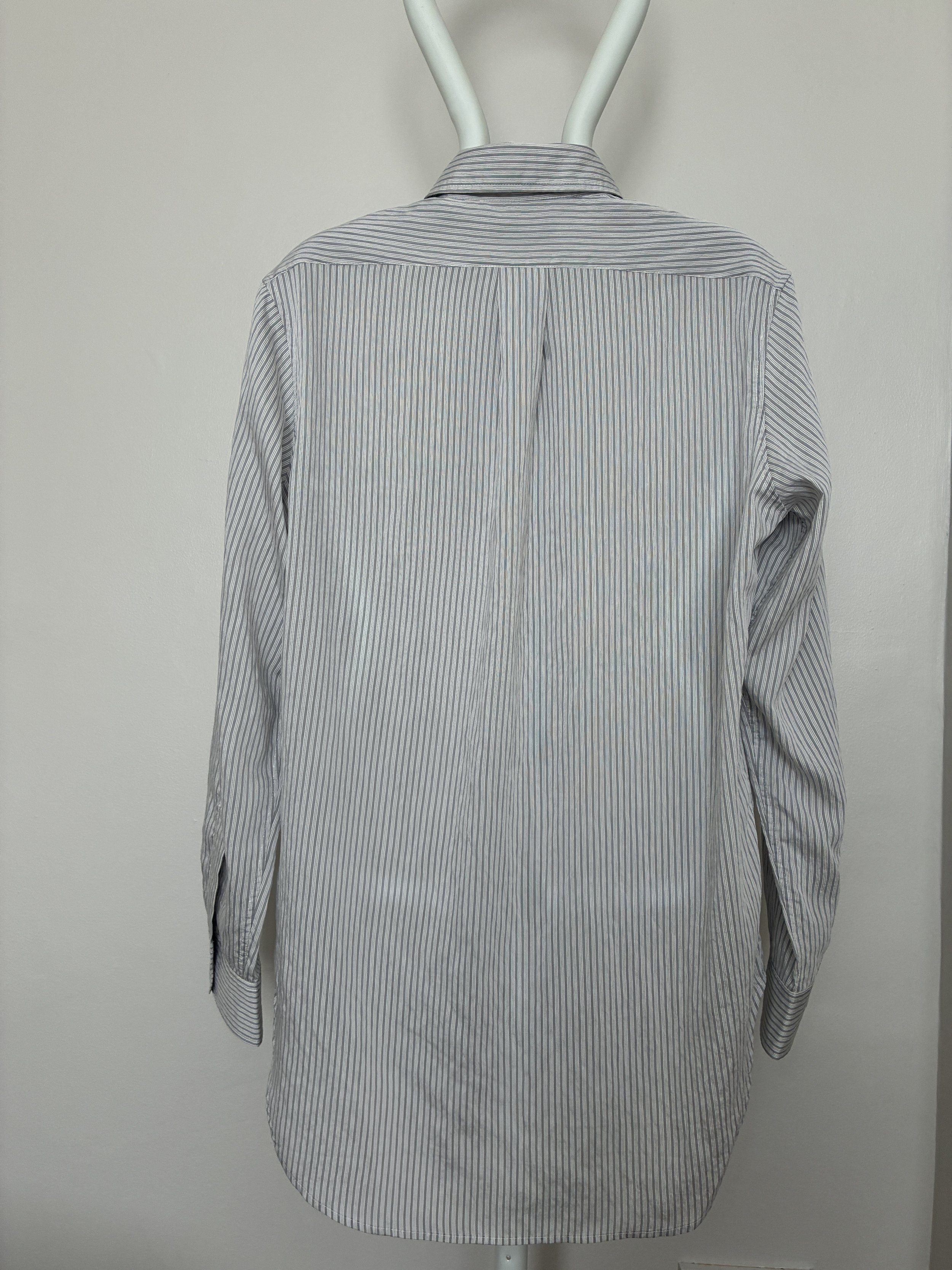 Back of 1st PAT-RN Boston Shirt in Fine Stripes on mannequin