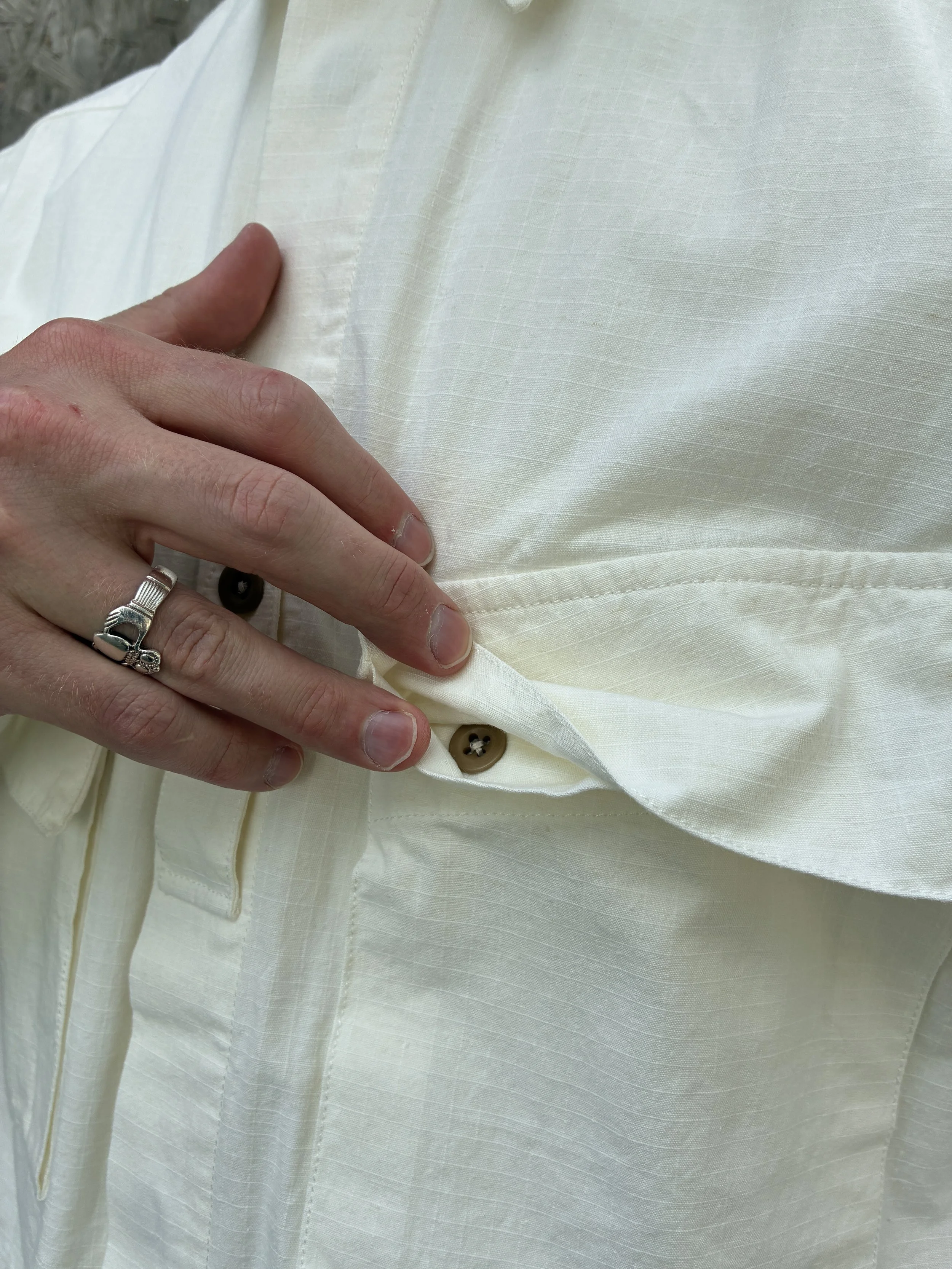 Hand opening pocket of Off-White Ecru 1st PAT-RN Sumatra Overshirt