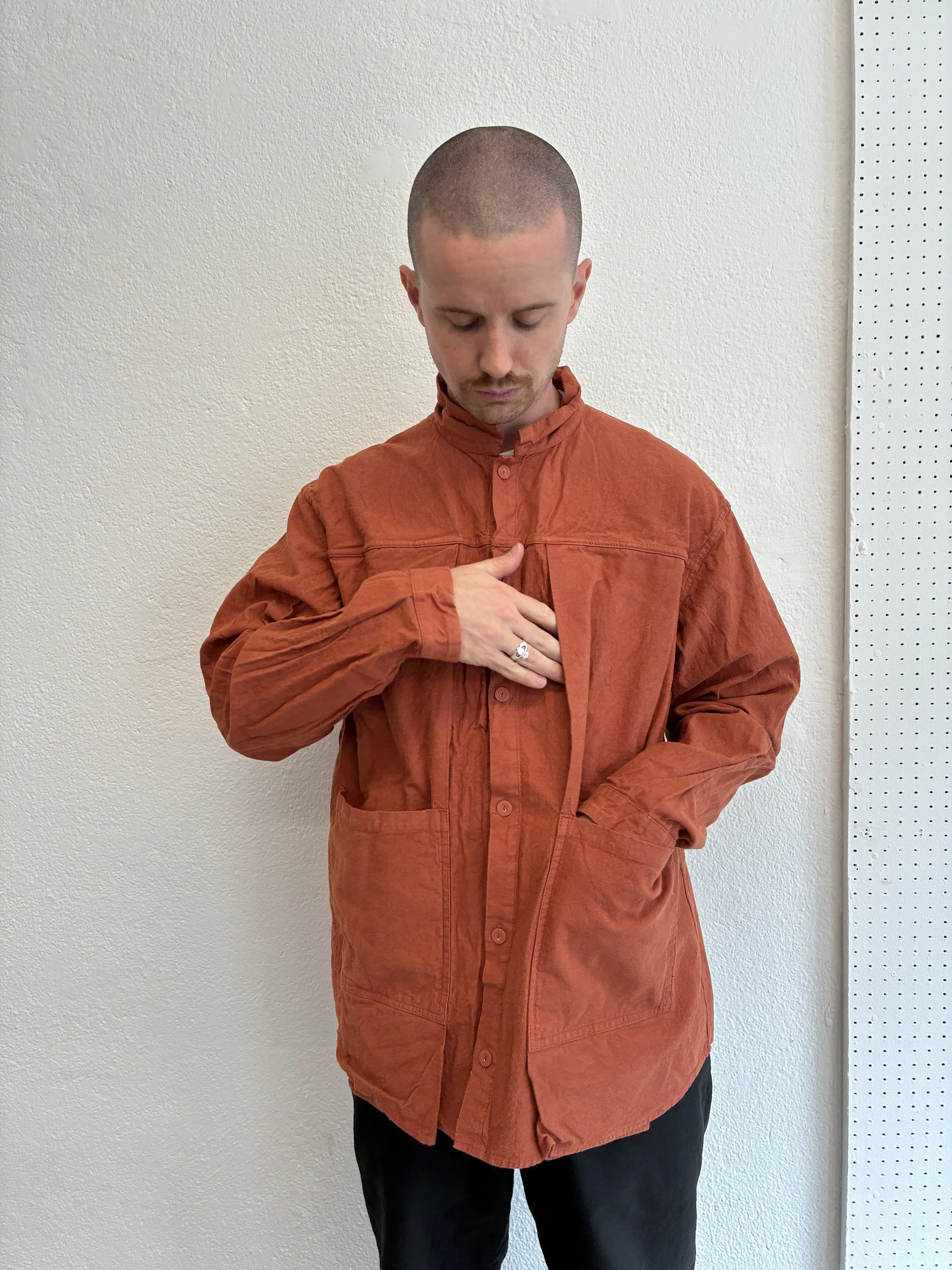 Man wearing Tender Co Type 402 Flowerpot Two Birds Shirt