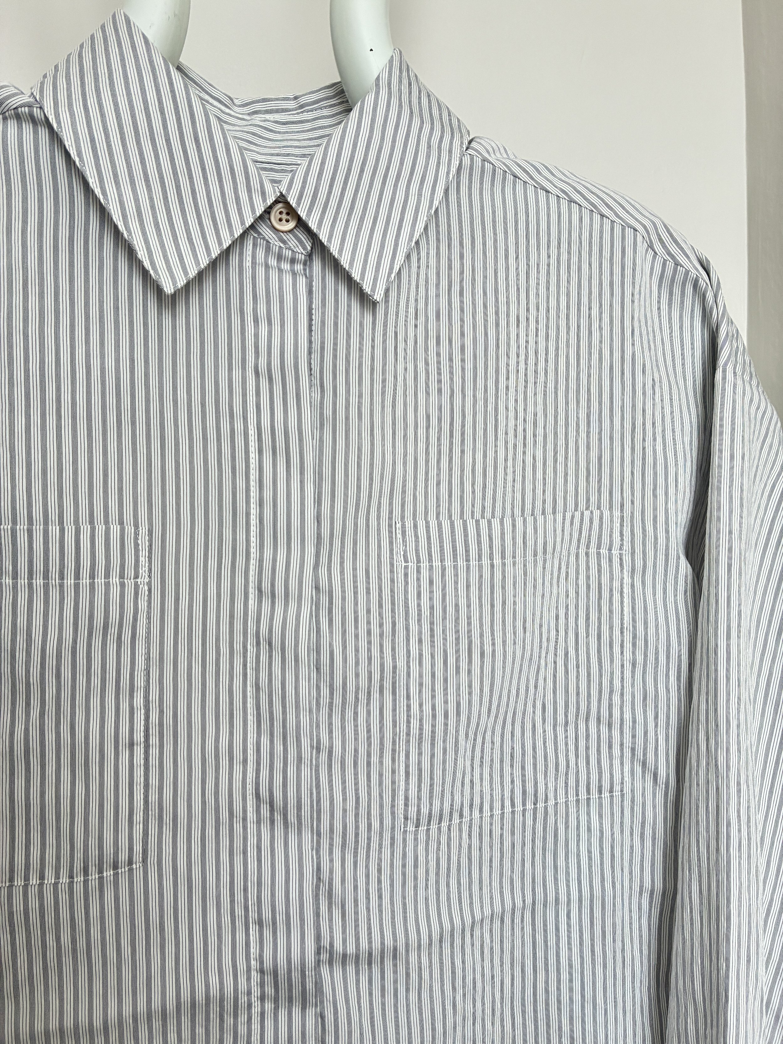 Closeup of 1st PAT-RN Woman Modula Shirt in Fine Stripes on mannequin