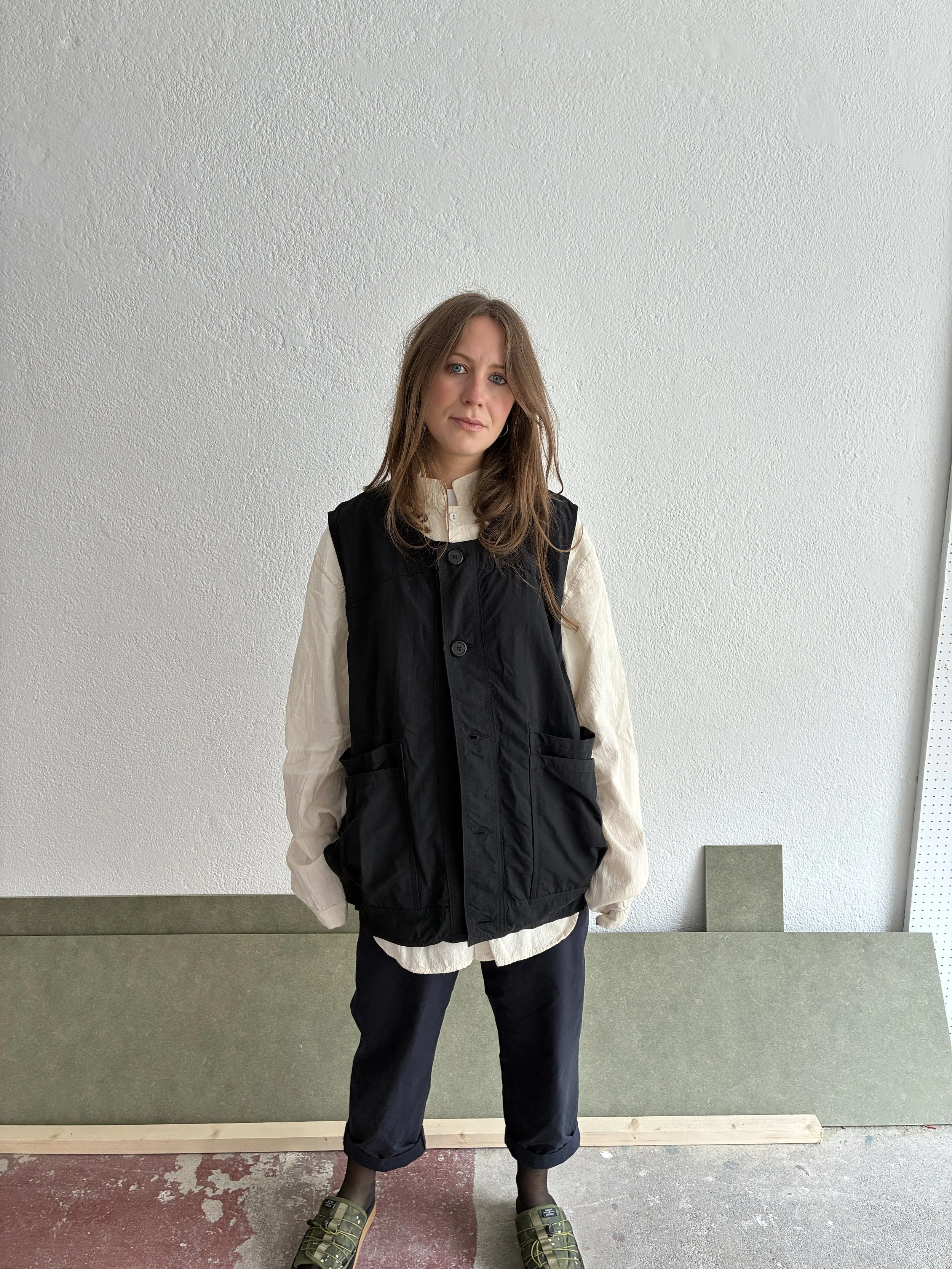 Sassafras Overgrown Hiker Vest | Black