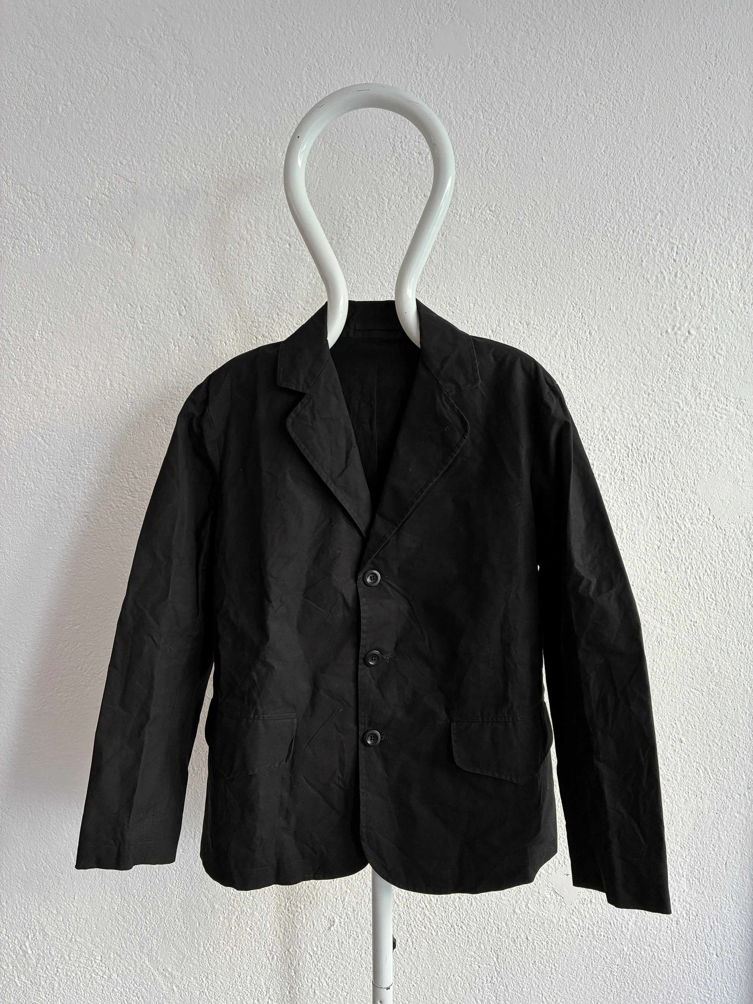 Black Conkers Rambler Blazer on mannequin