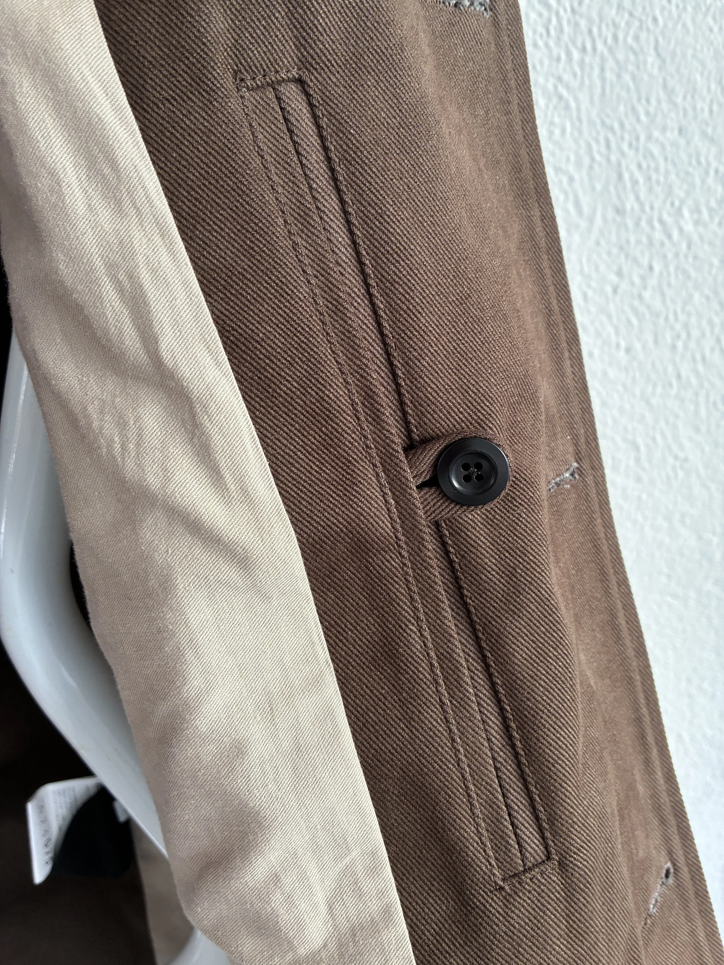 Inside pocket of Brown Conkers Bruton Blazer Jacket